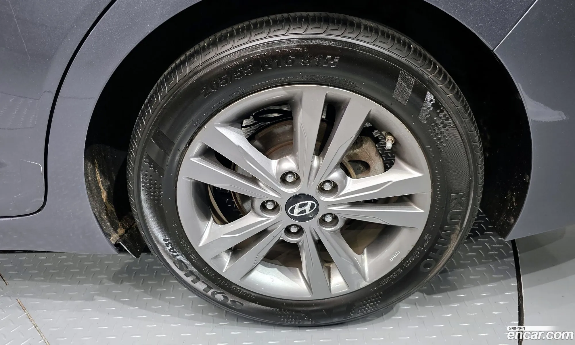 Hyundai Elantra AD 2015 — 23