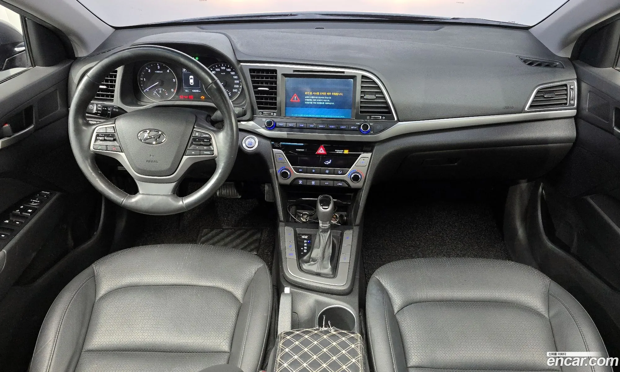 Hyundai Elantra AD 2015 — 29