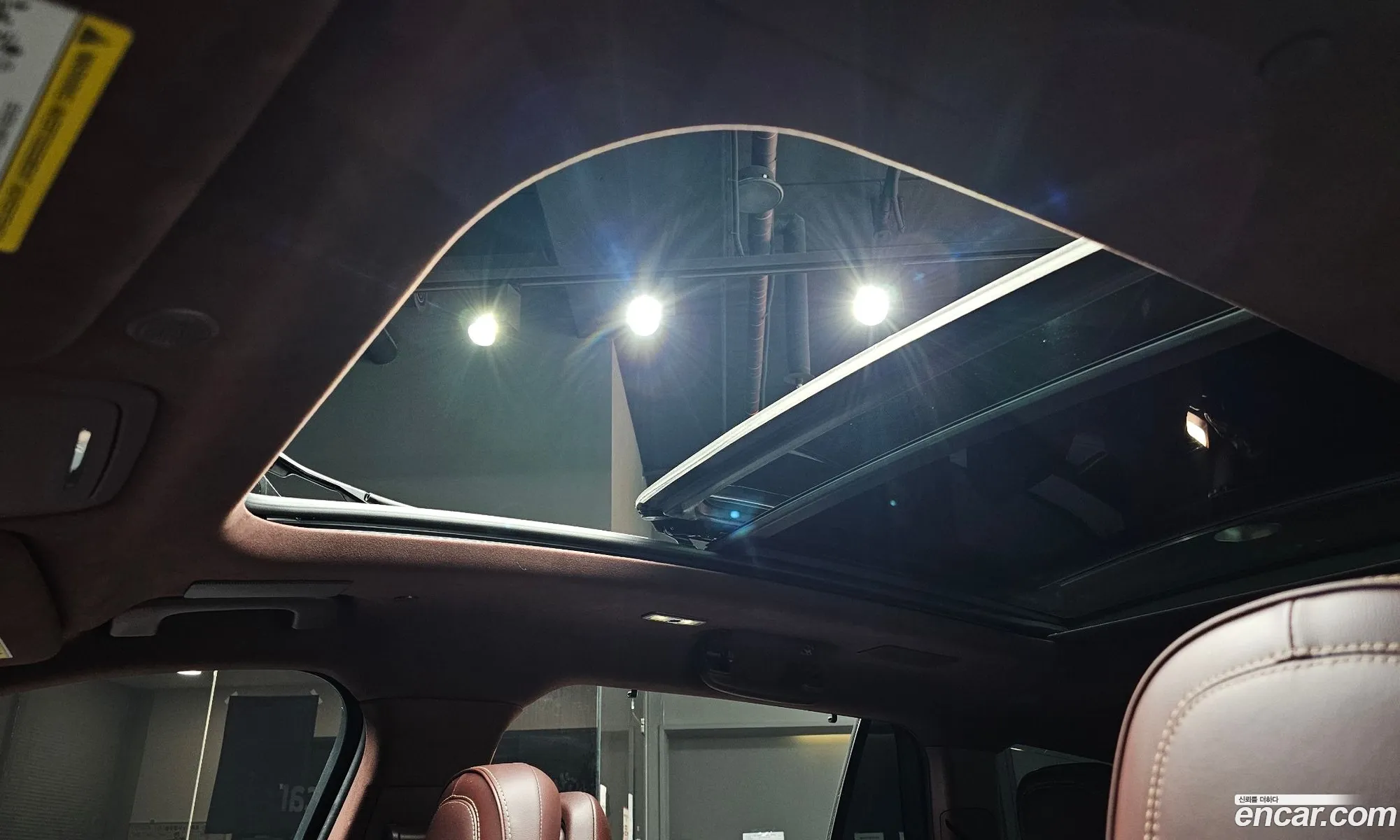 Lincoln Aviator 2021 5LM5J9XC9MGL01430 — 11