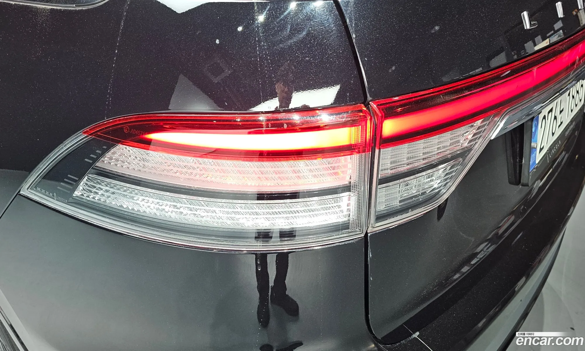 Lincoln Aviator 2021 5LM5J9XC9MGL01430 — 6