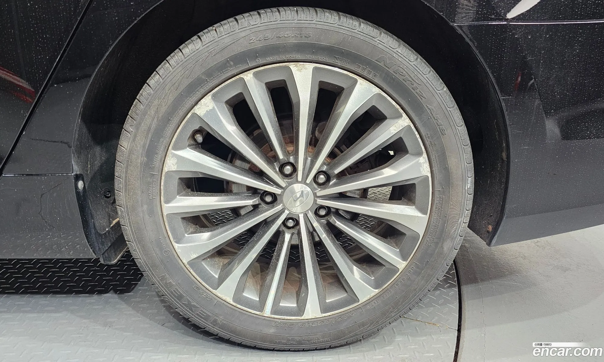 Hyundai Grandeur HG 2014 — 11