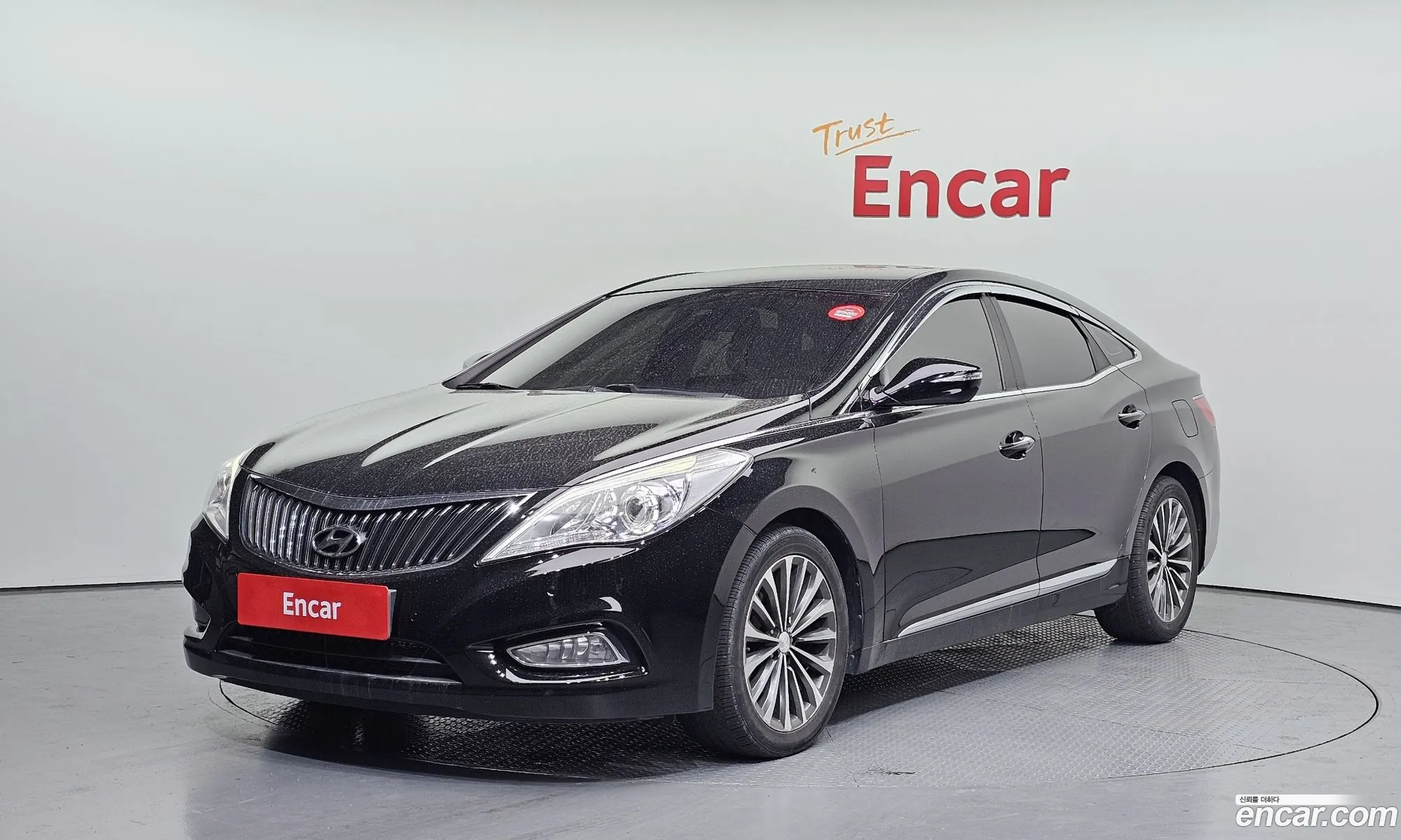 Hyundai Grandeur HG 2014 — 28