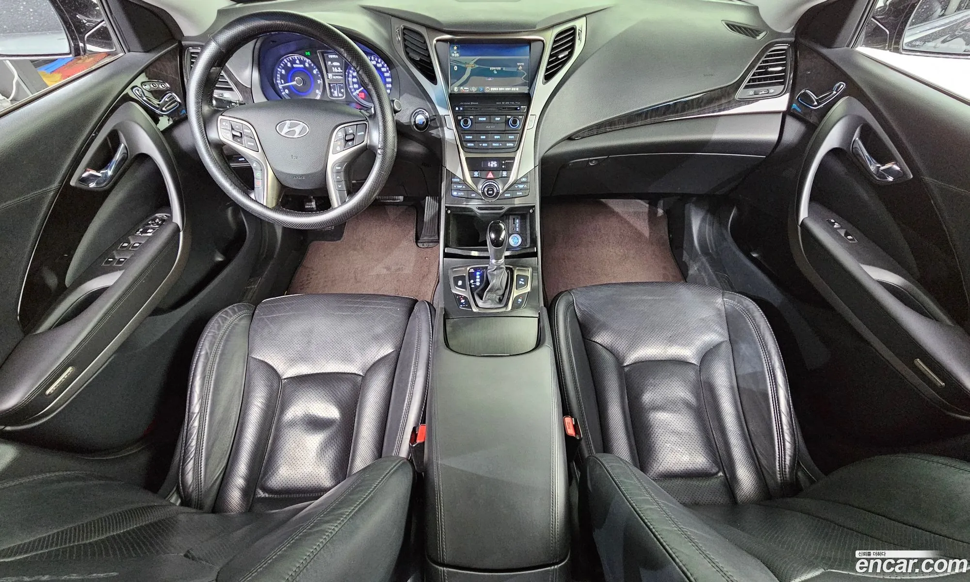 Hyundai Grandeur HG 2014 — 12