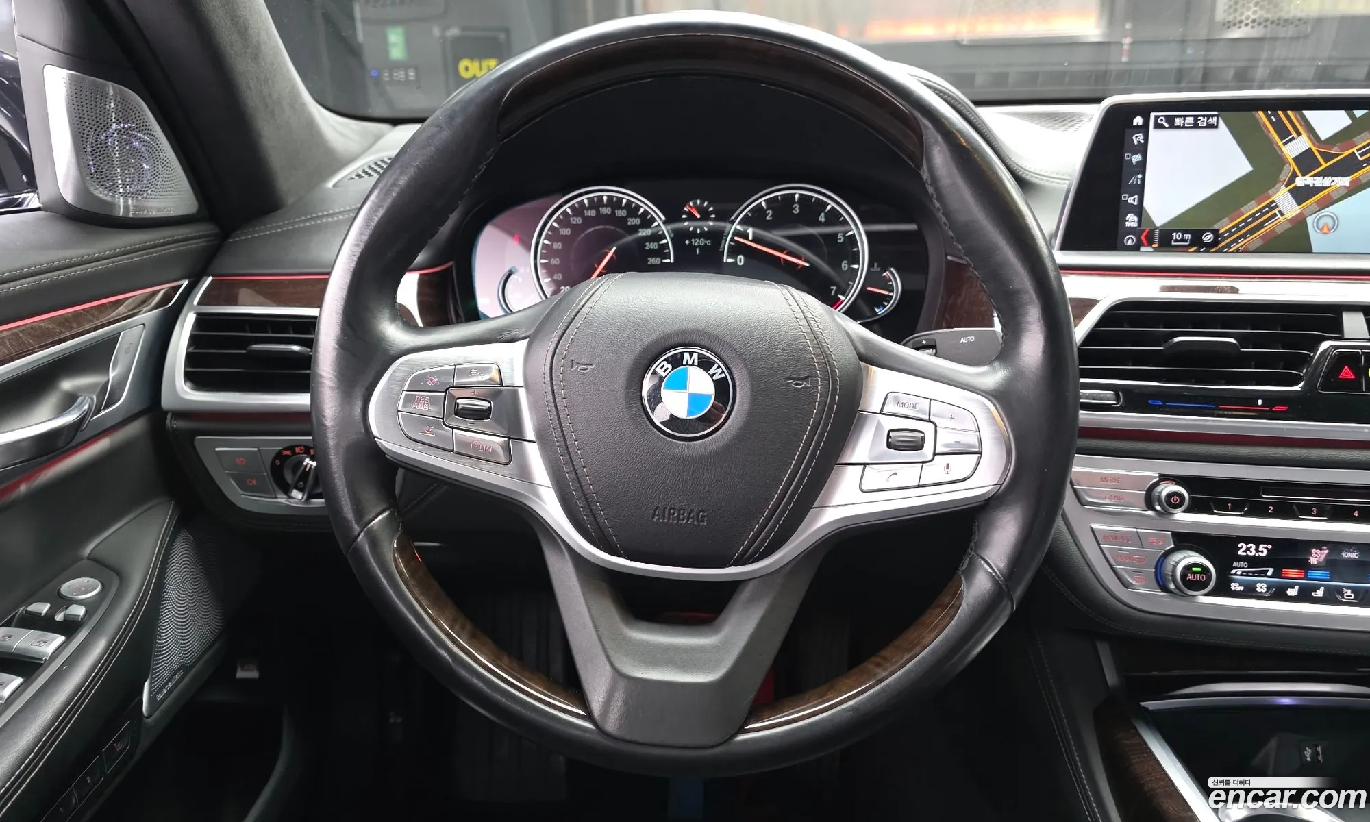 BMW 7 Series 2018 WBA7F2101JB235839 — 17