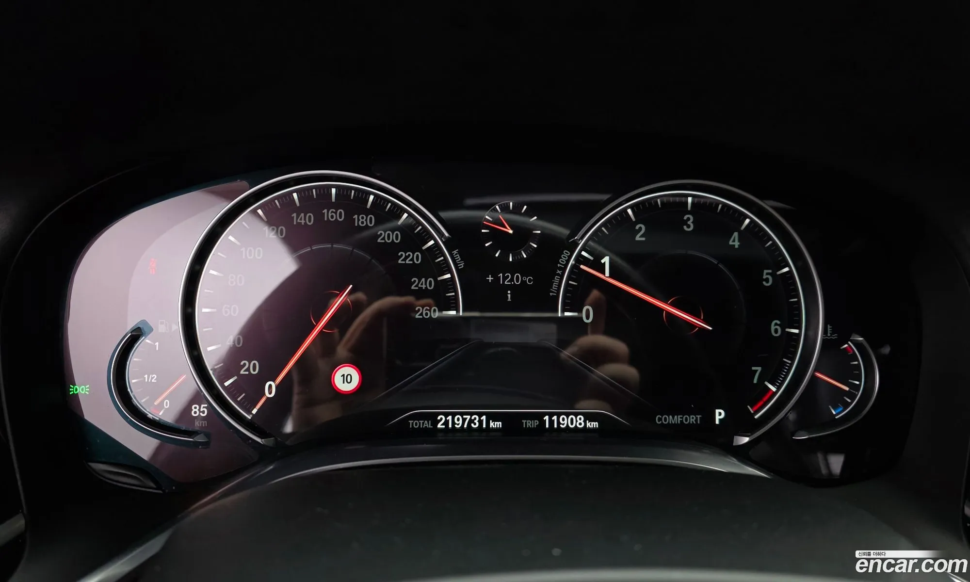BMW 7 Series 2018 WBA7F2101JB235839 — 9