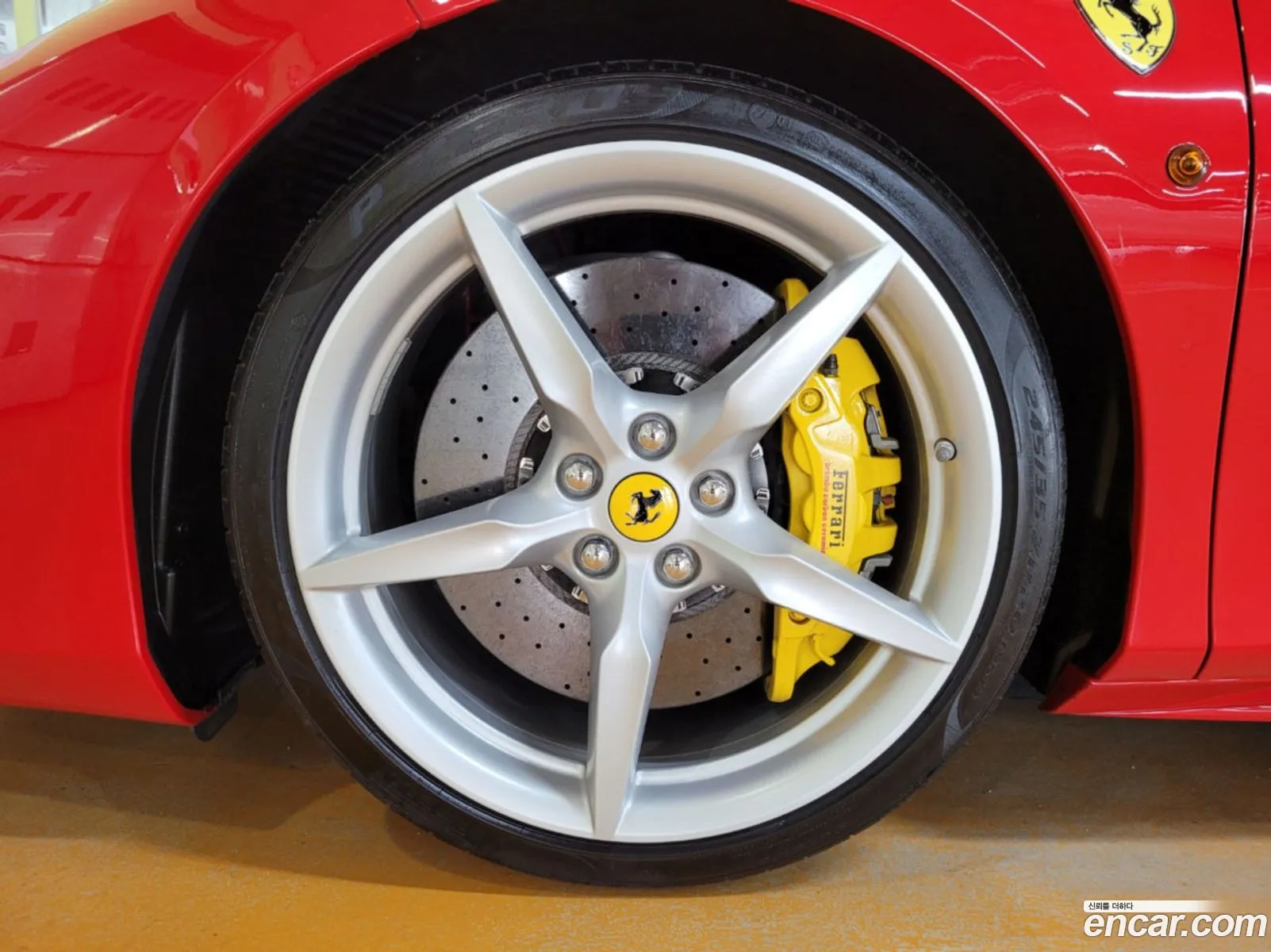 Ferrari 488 GTB 2017 — 6