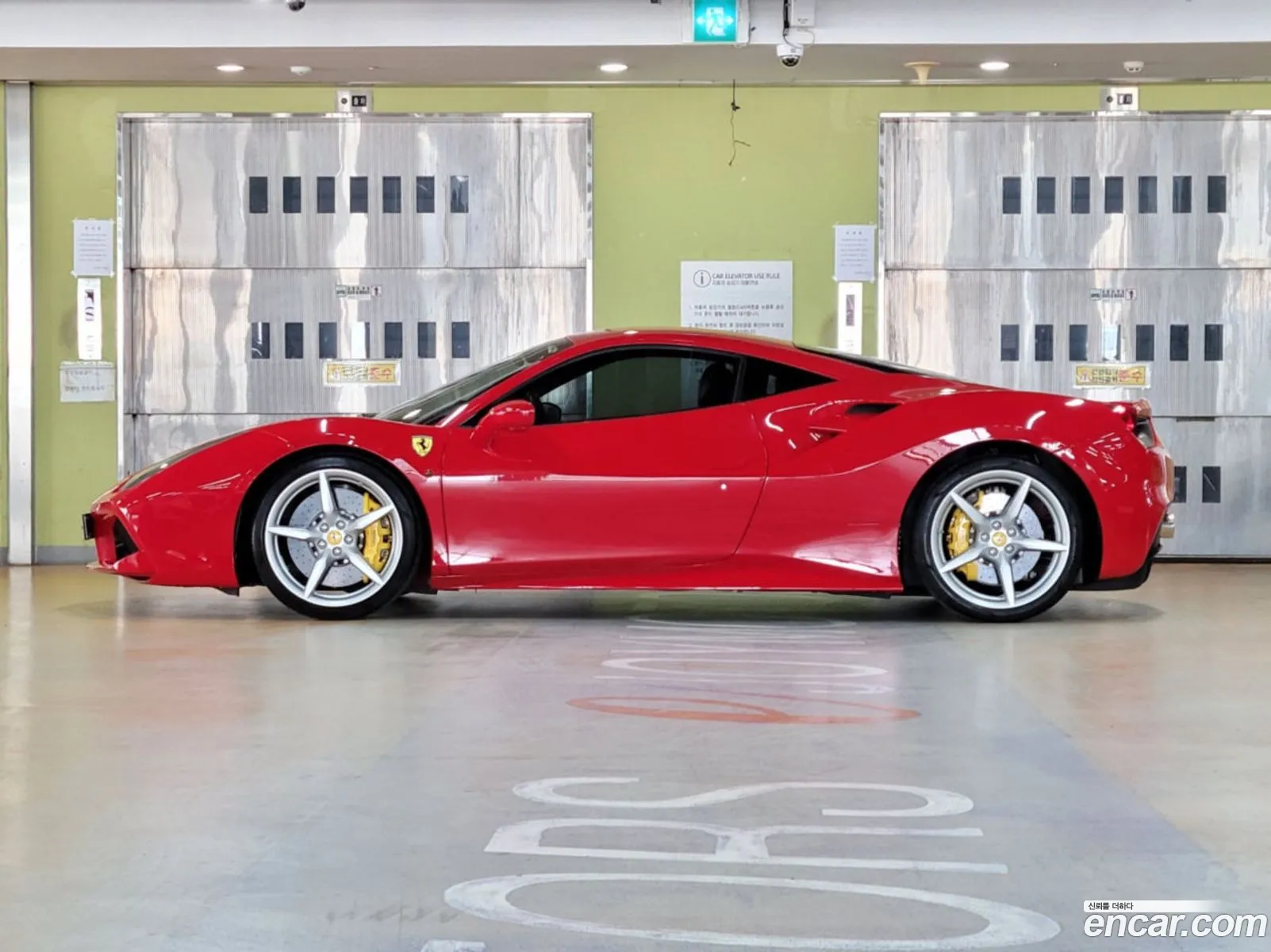 Ferrari 488 GTB 2017 — 19