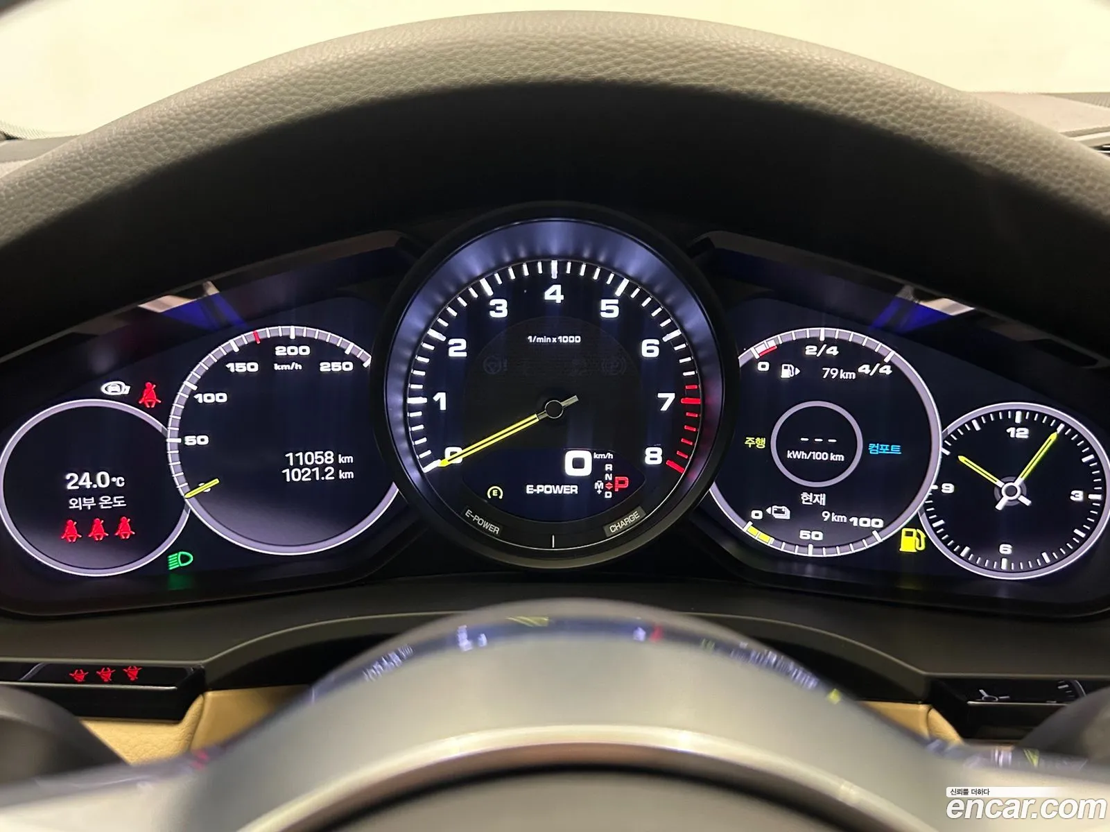 Porsche Cayenne 2023 — 8