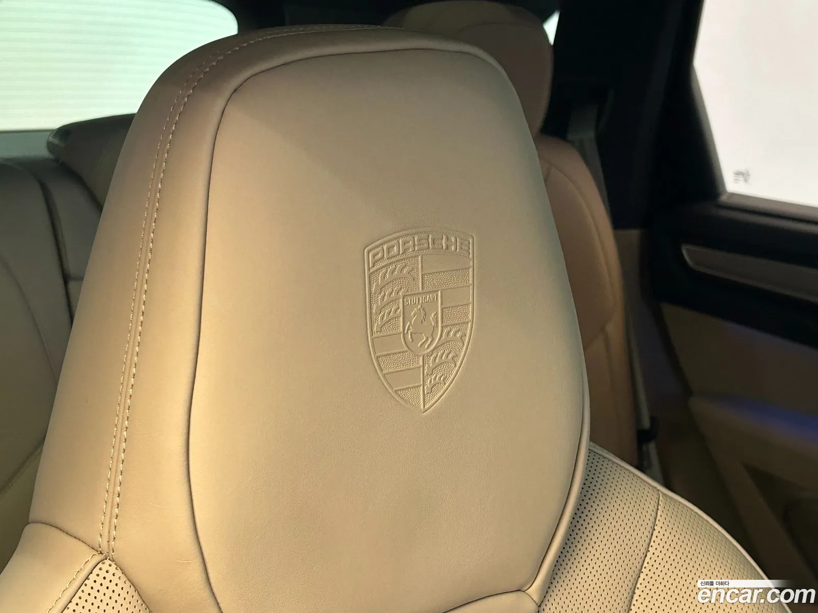 Porsche Cayenne 2023 — 17