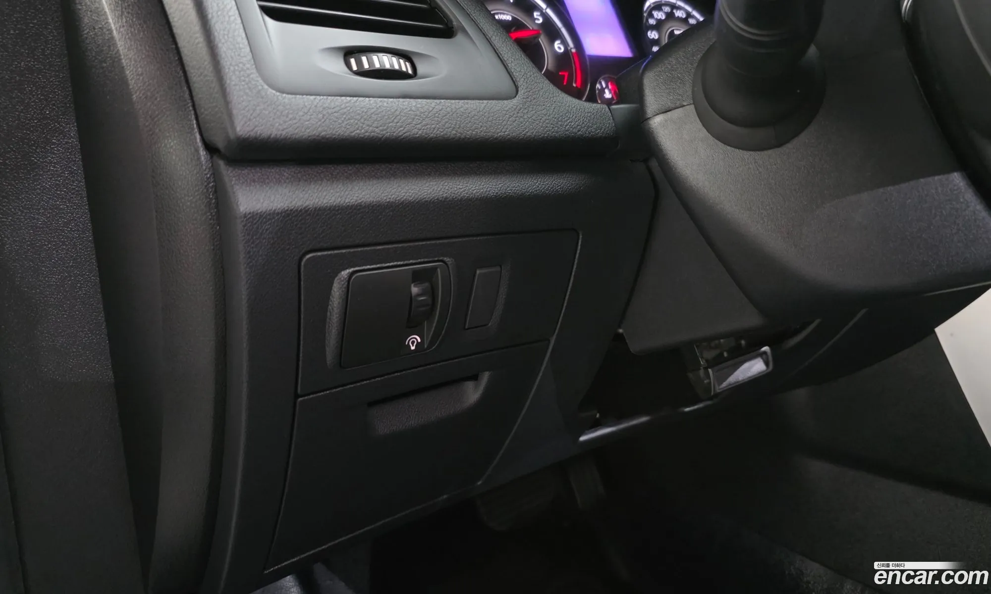 Renault Korea (Samsung) SM5 Nova 2015 — 10