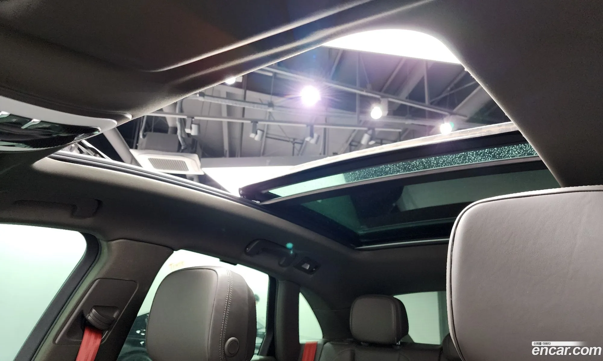 Porsche Macan 2021 — 18