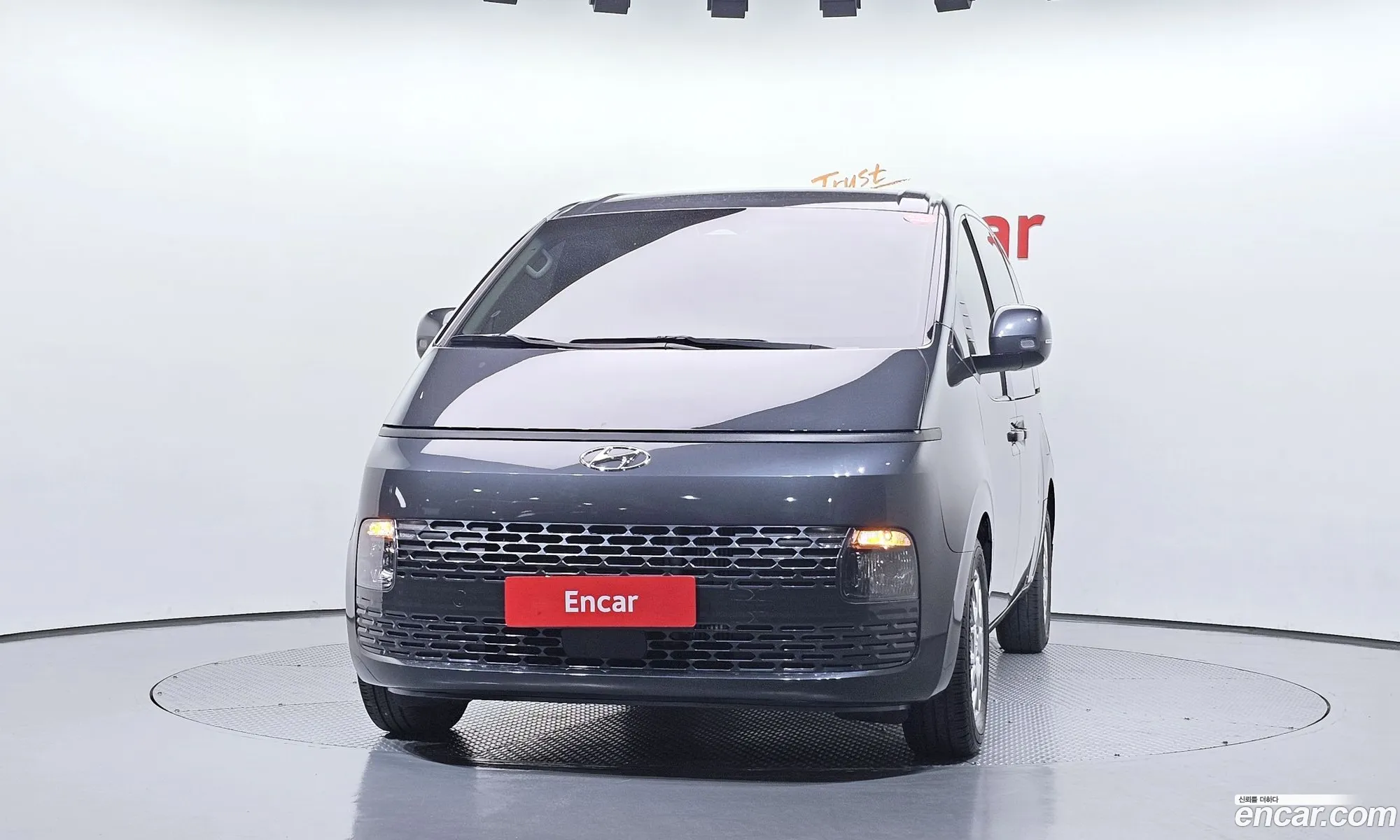 Hyundai Staria 2022 — 12