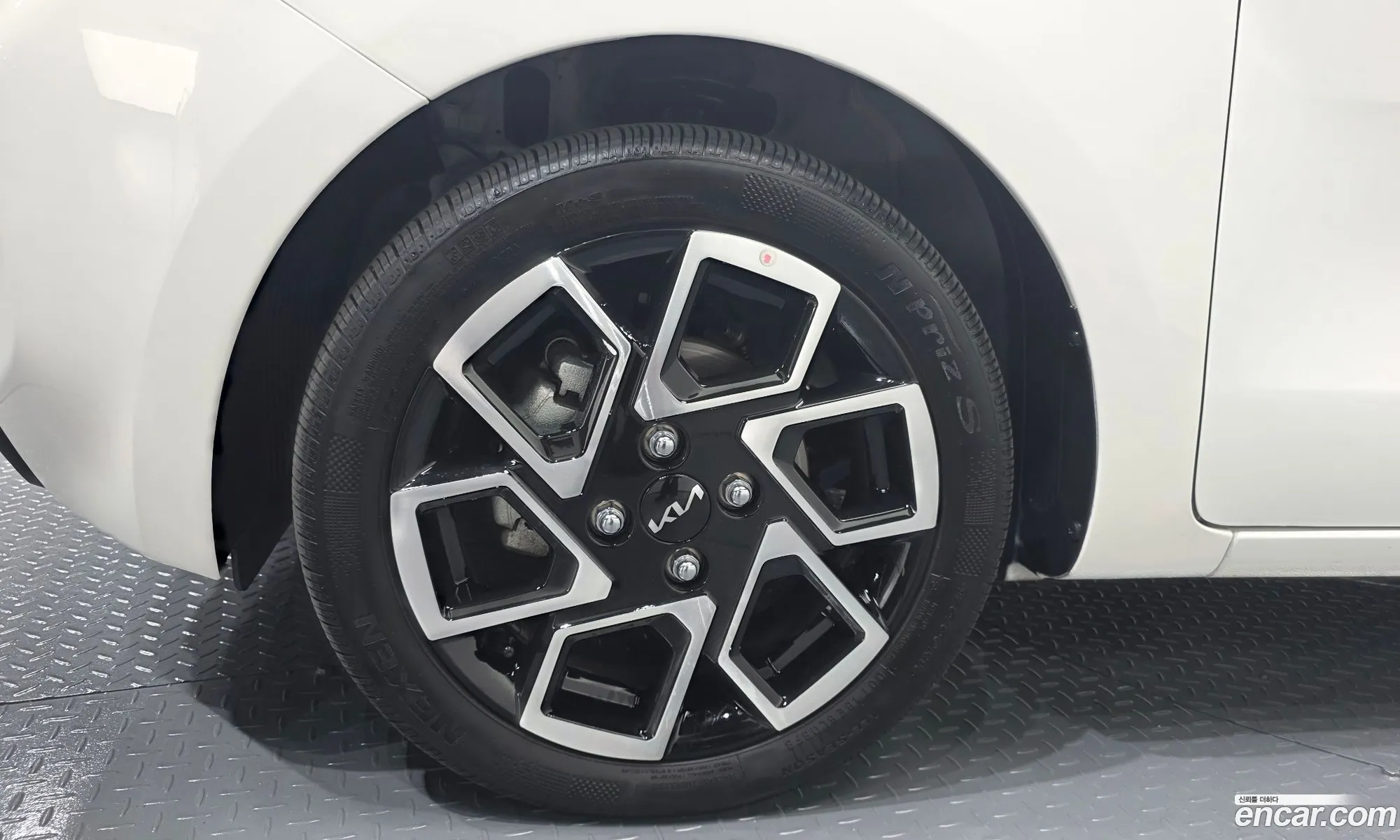 Kia Kia Ray 2025 — 16