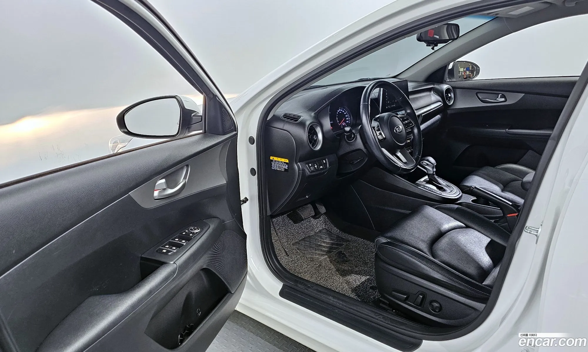 Kia K3 2020 — 18