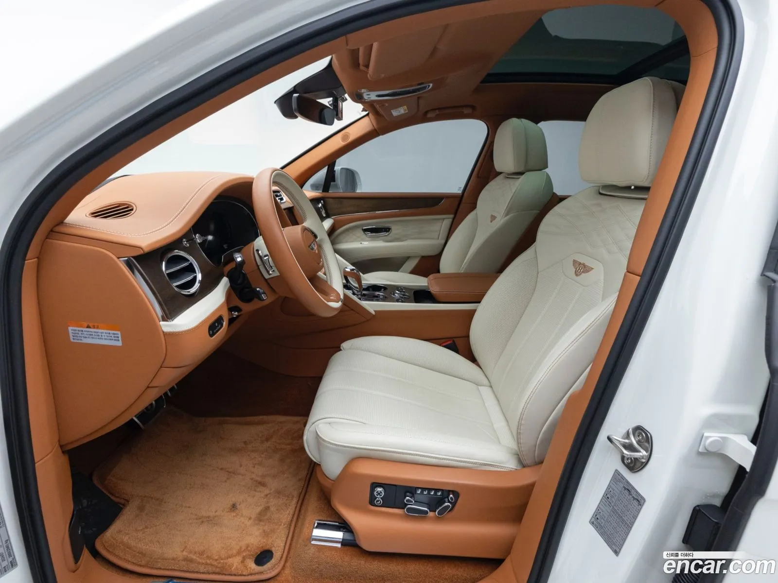 Bentley Bentayga 2024 — 9