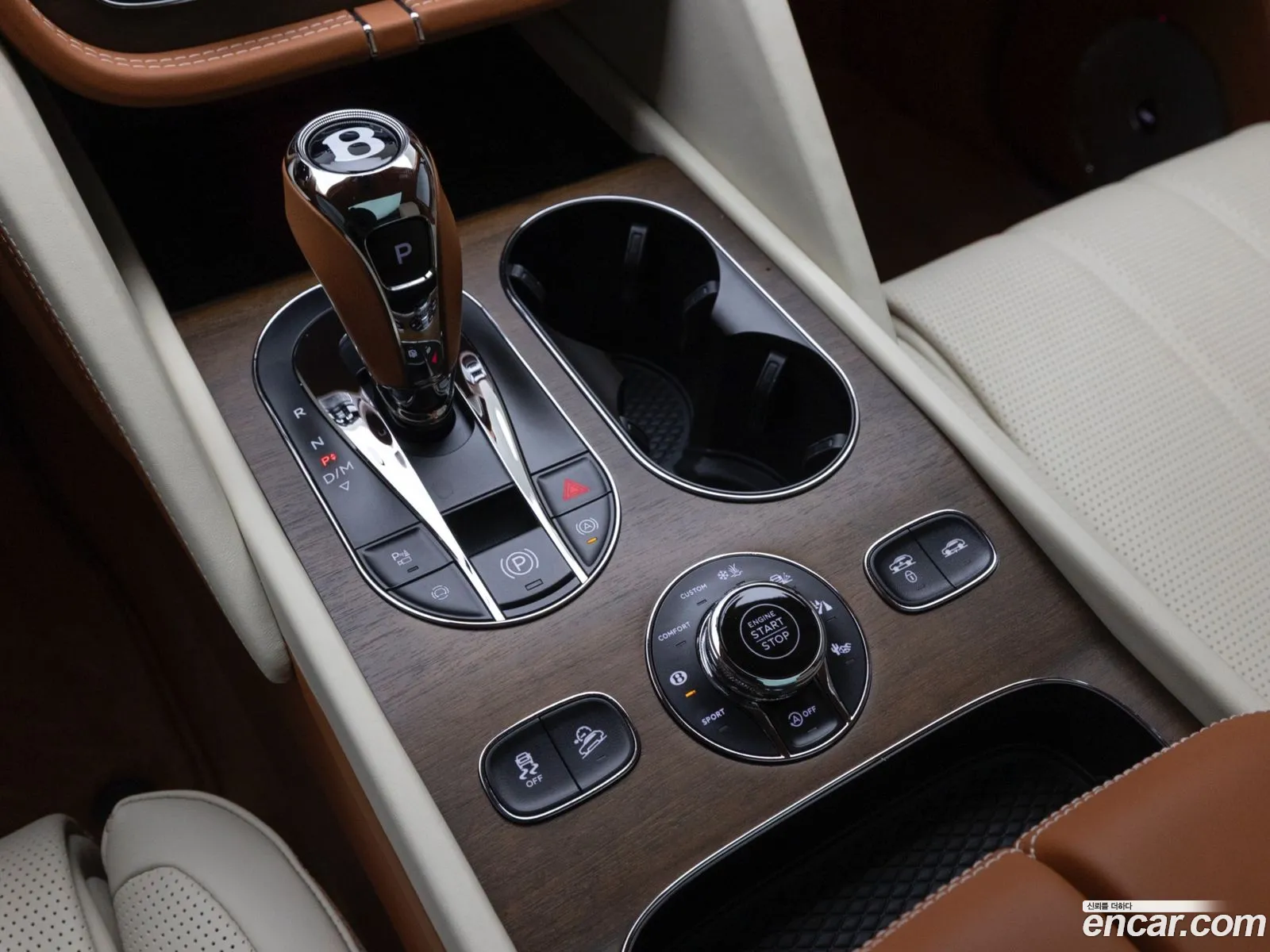 Bentley Bentayga 2024 — 19