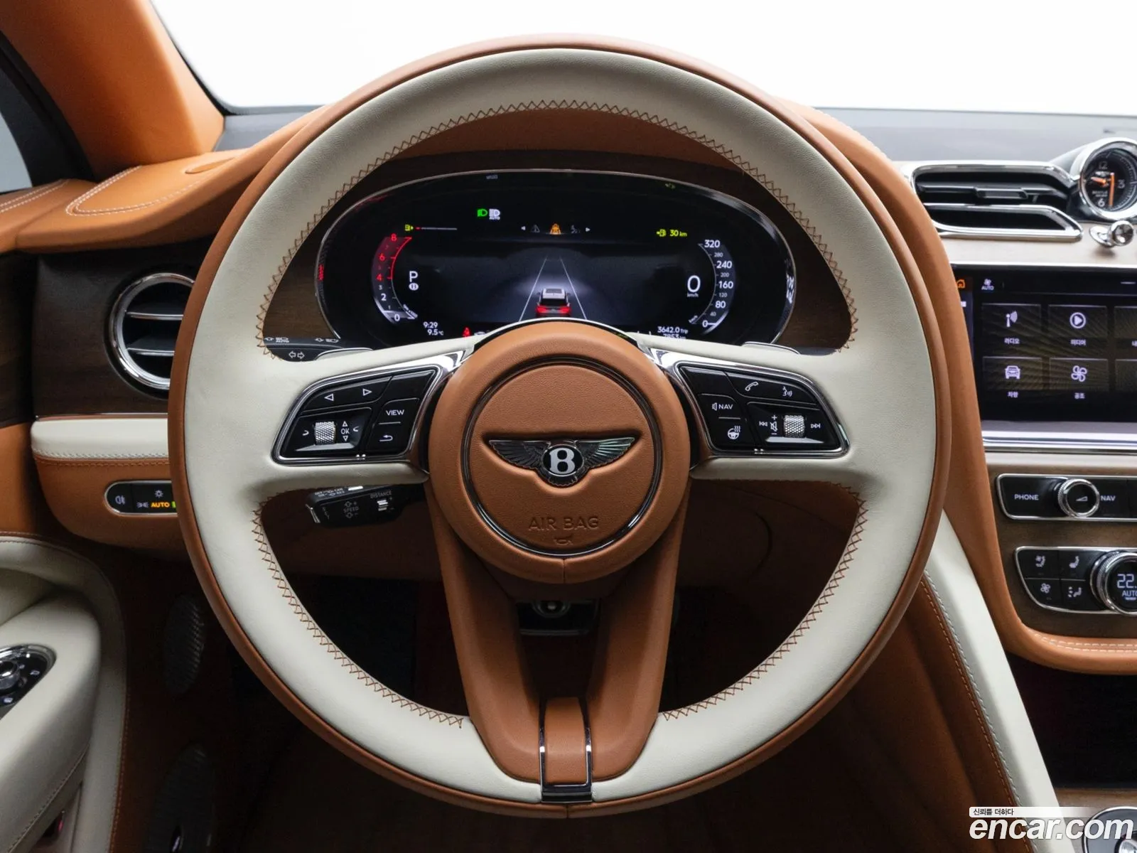 Bentley Bentayga 2024 — 7
