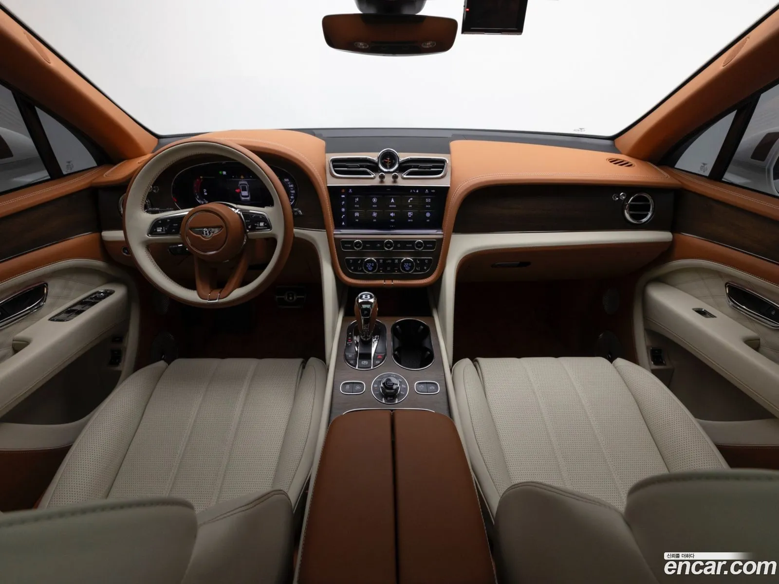 Bentley Bentayga 2024 — 11