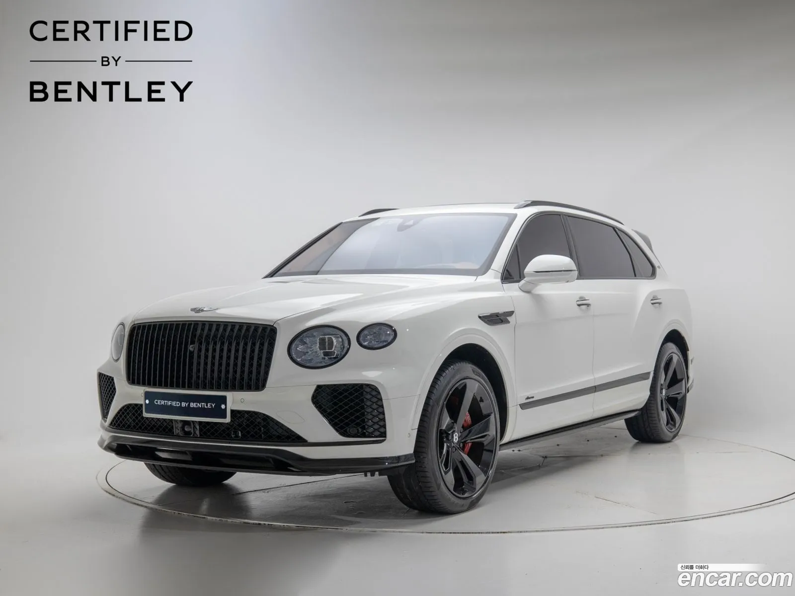 Bentley Bentayga 2024 — 18