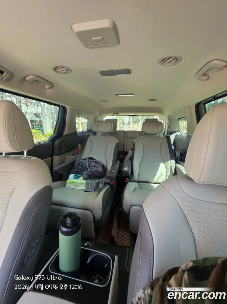 Kia Carnival 2025 — 4