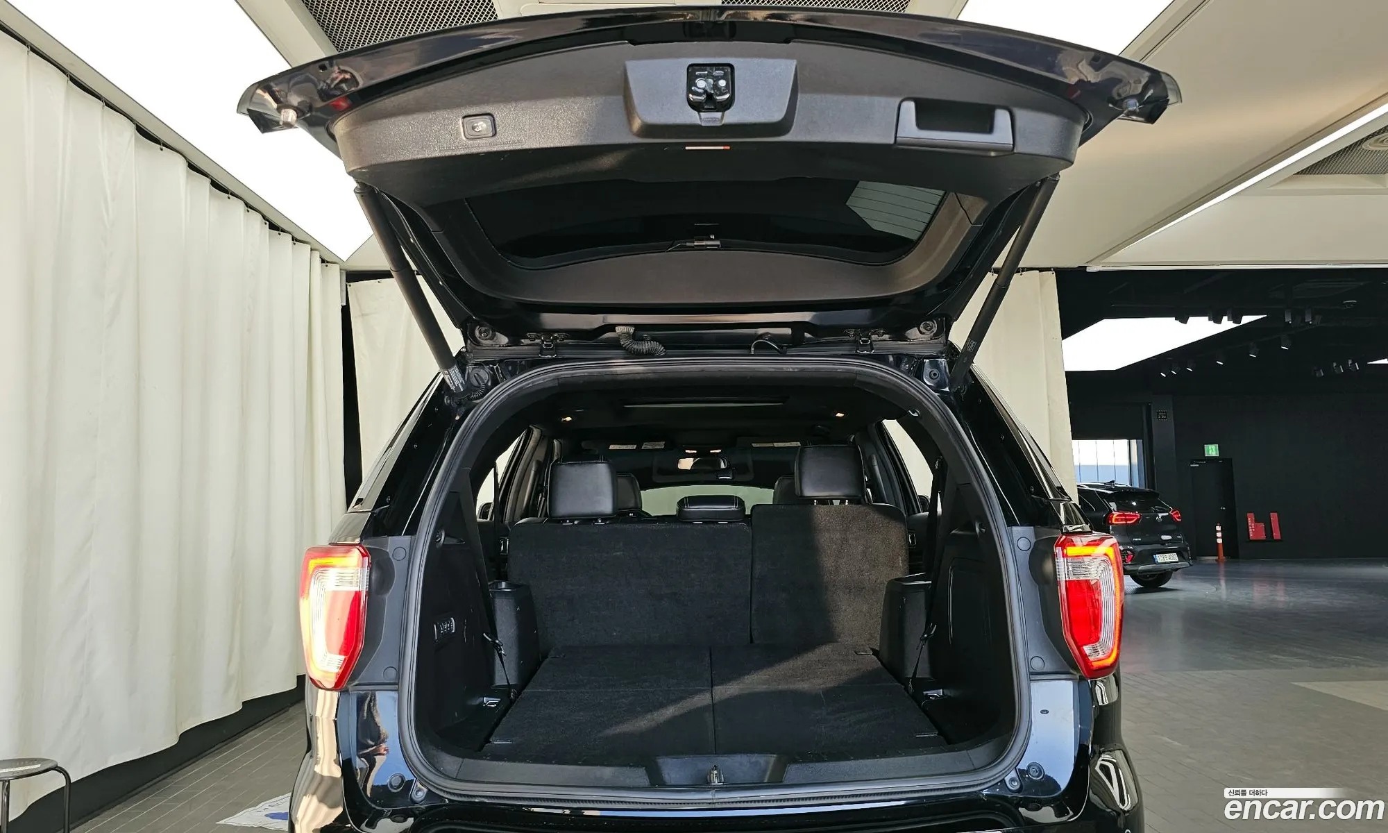 Ford Explorer 2016 1FM5K8FH4HGA80350 — 13