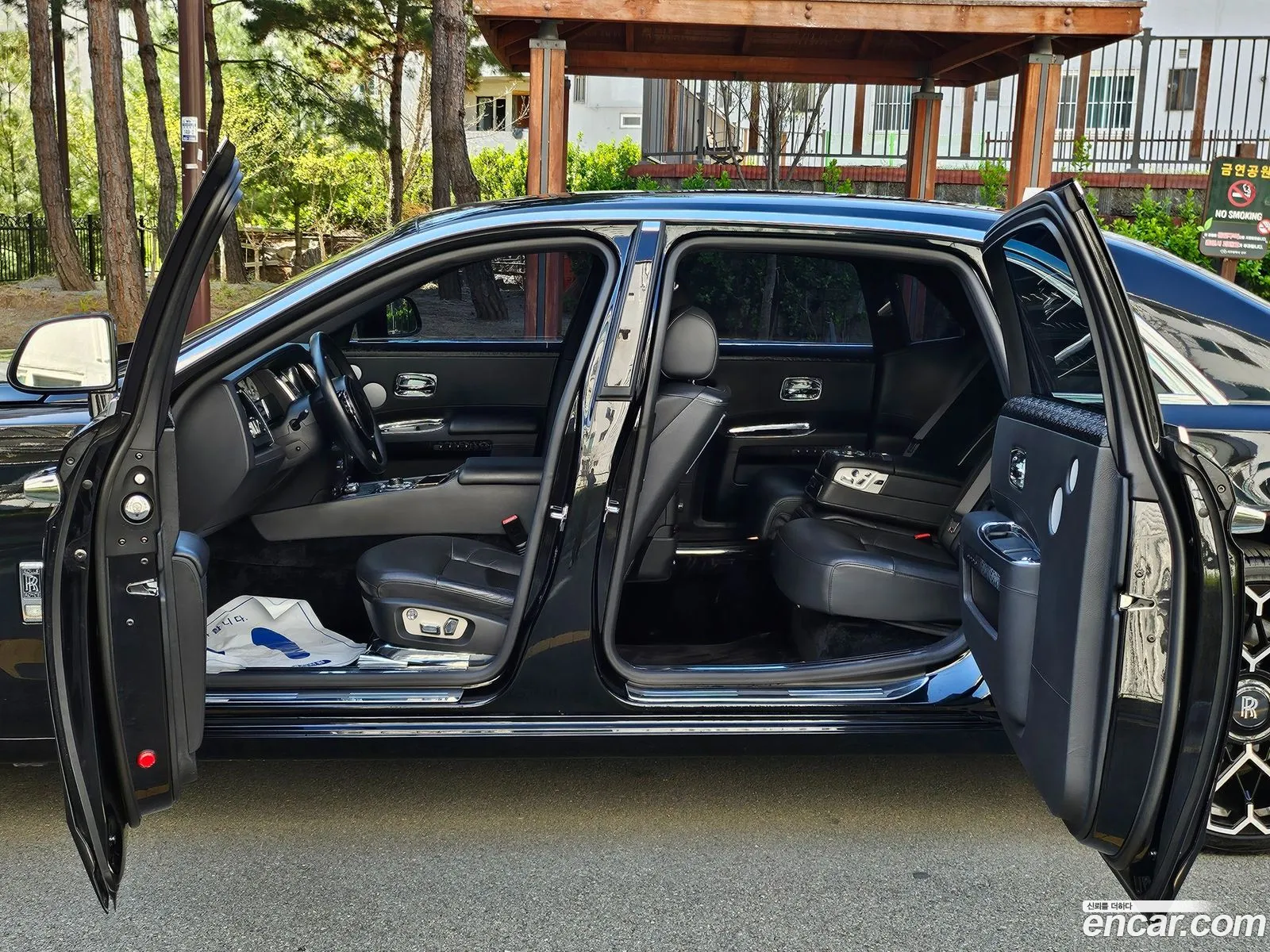 Rolls-Royce Ghost 2012 — 11