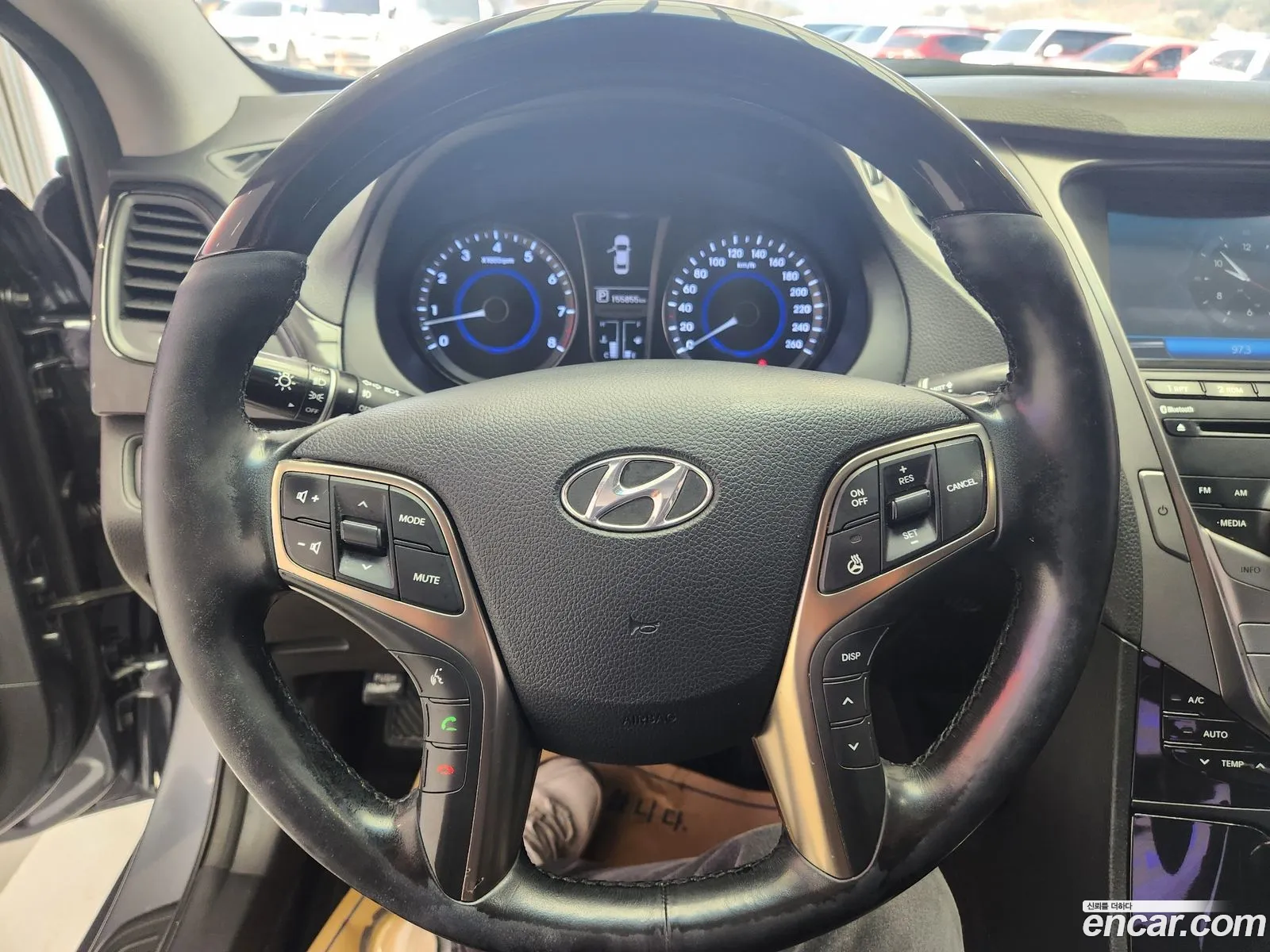 Hyundai Grandeur HG 2012 — 12