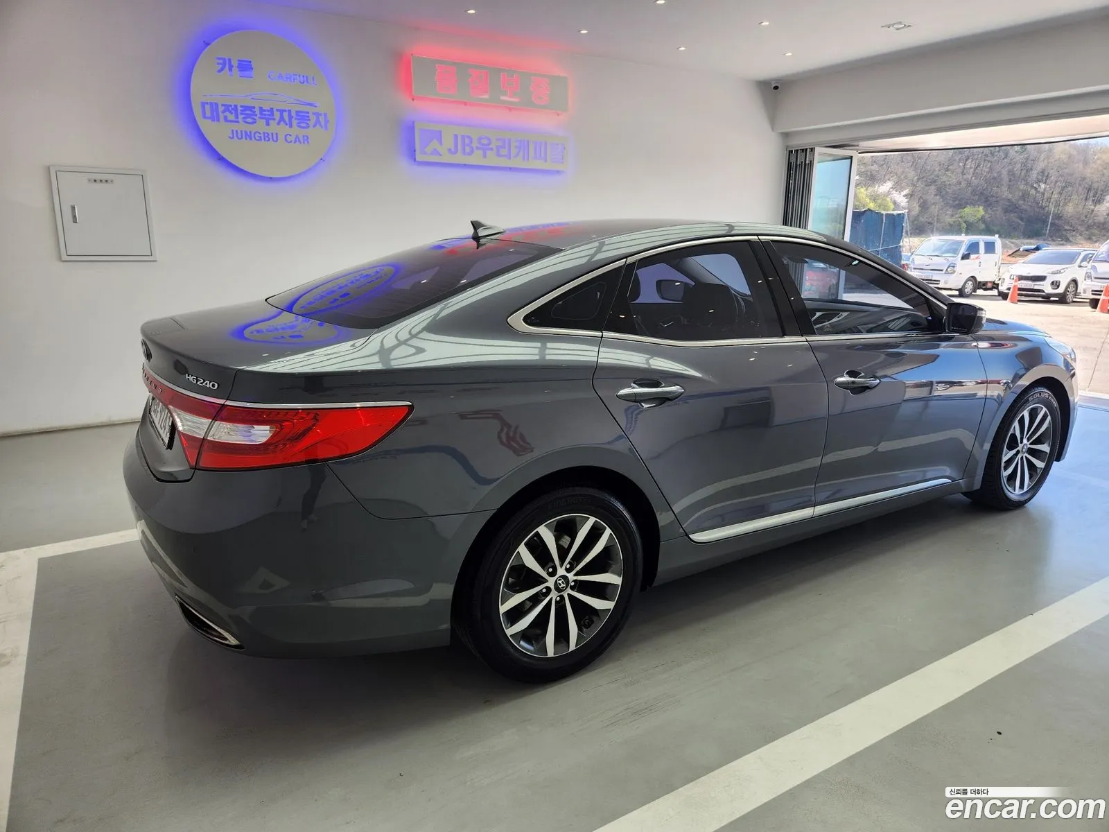 Hyundai Grandeur HG 2012 — 9