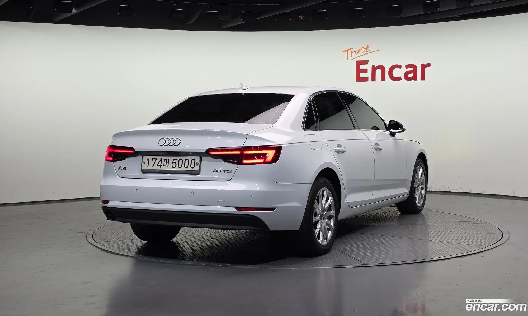 Audi A4 2018 WAUZZZF42JA176312 — 15