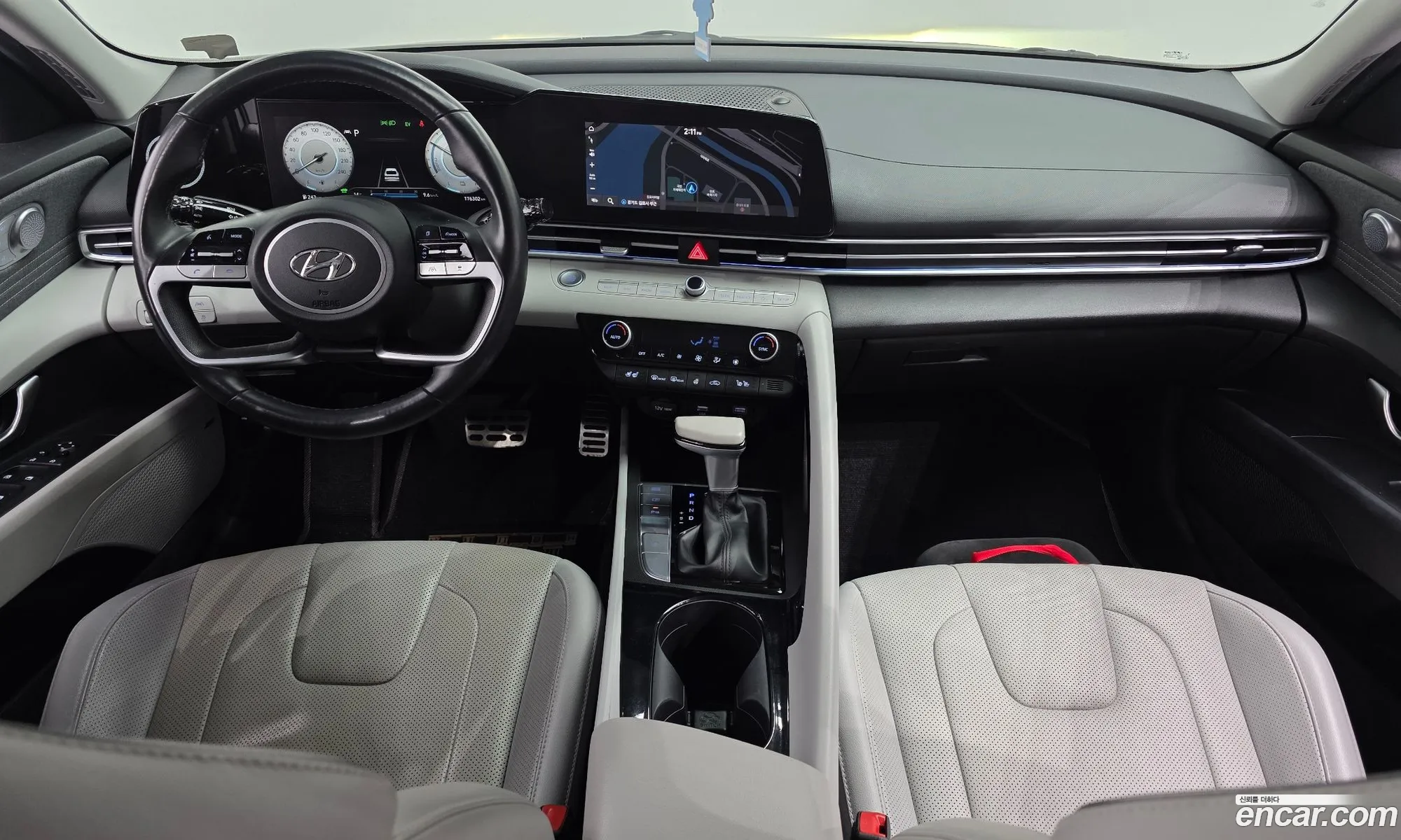 Hyundai Elantra Hybrid 2020 — 15