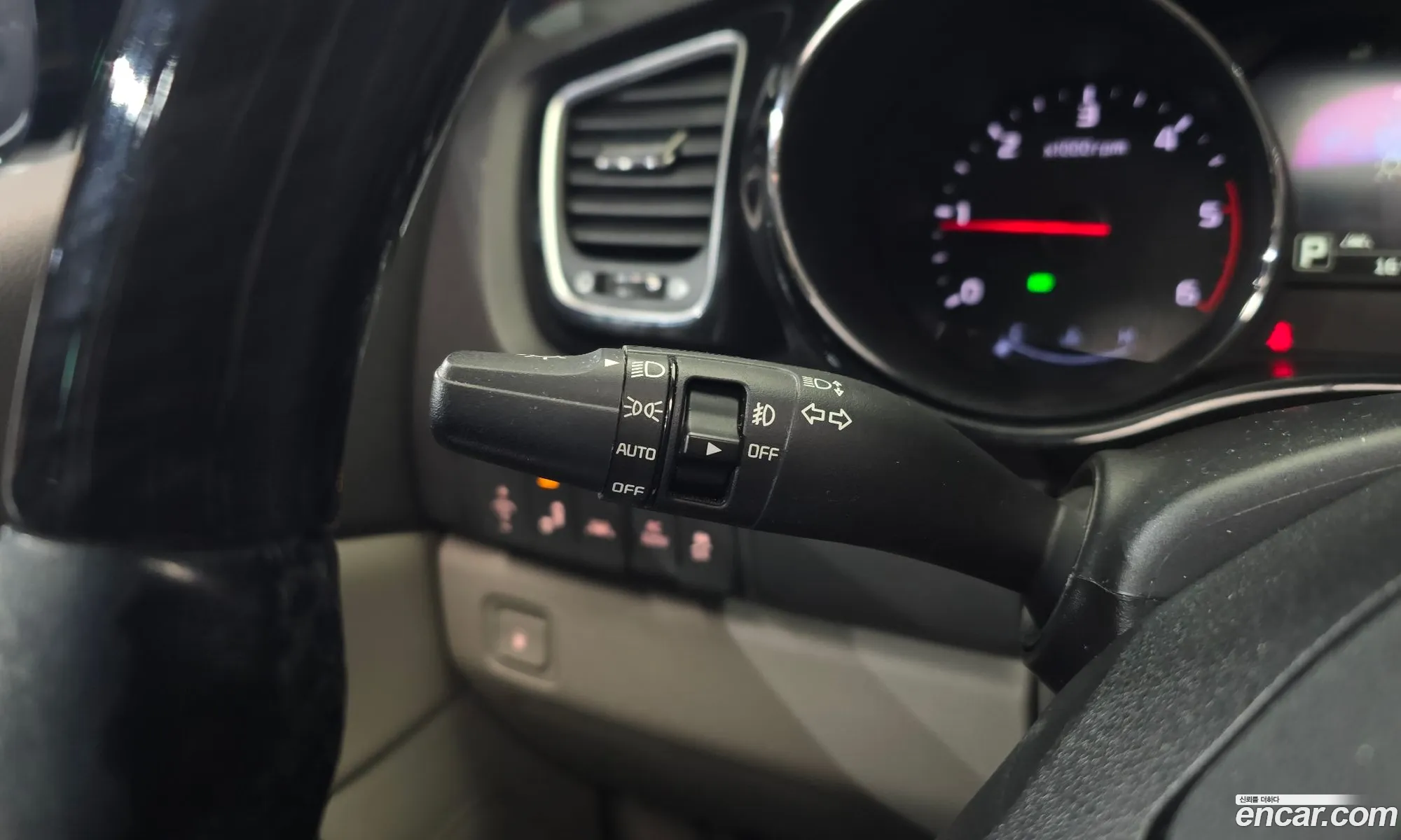 Kia Carnival 2015 — 5