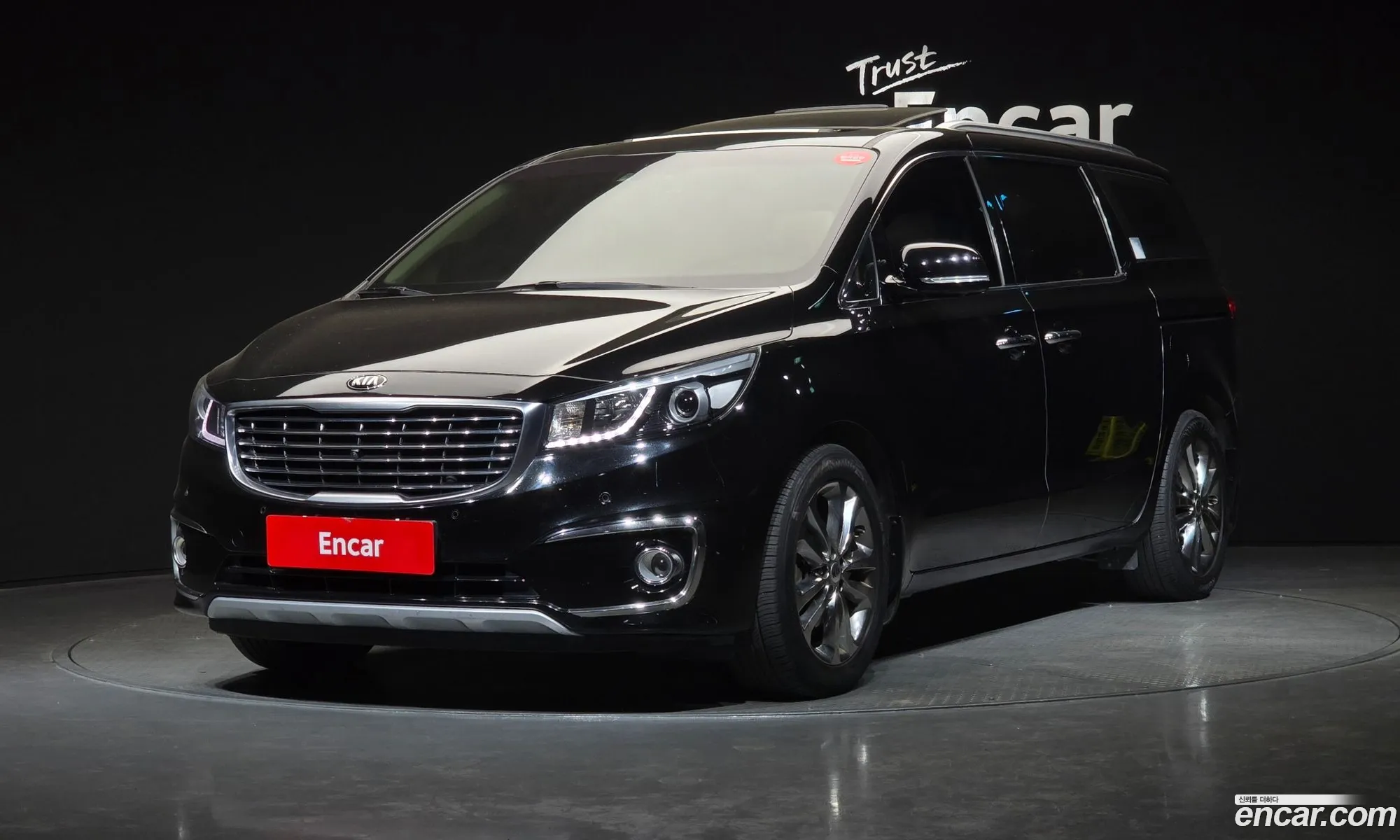 Kia Carnival 2015 — 12