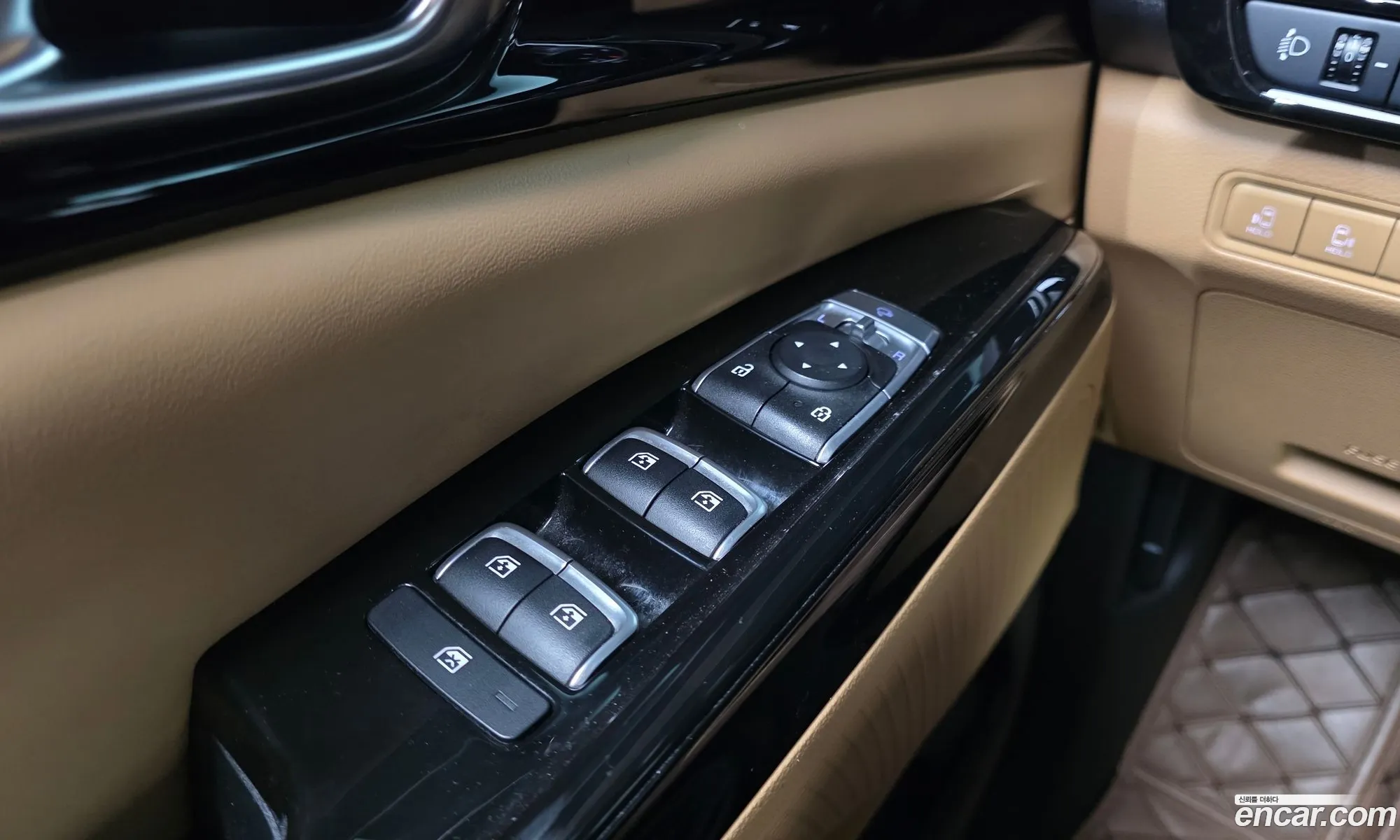 Kia Carnival 2022 — 4