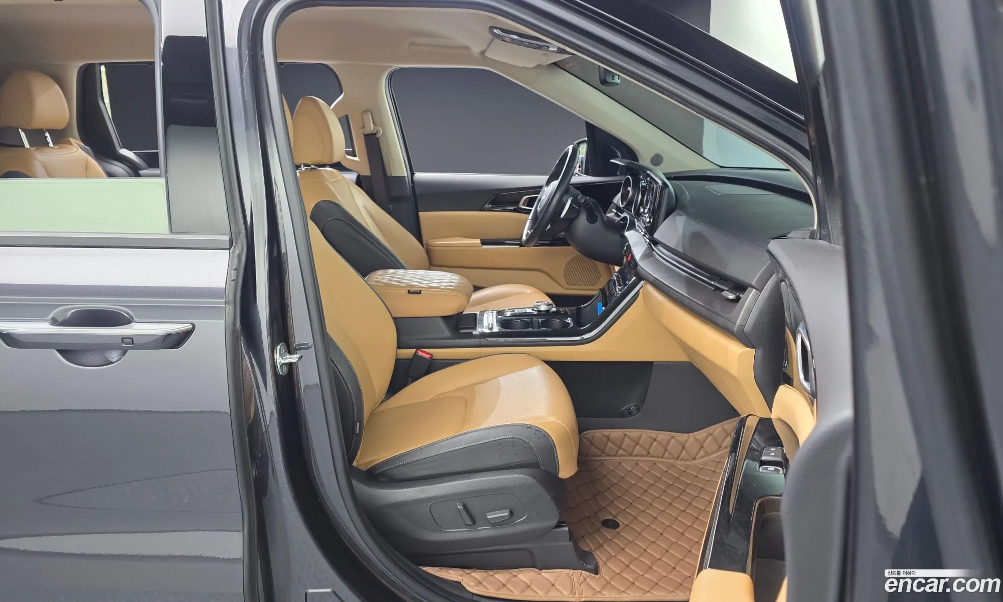 Kia Carnival 2022 — 2