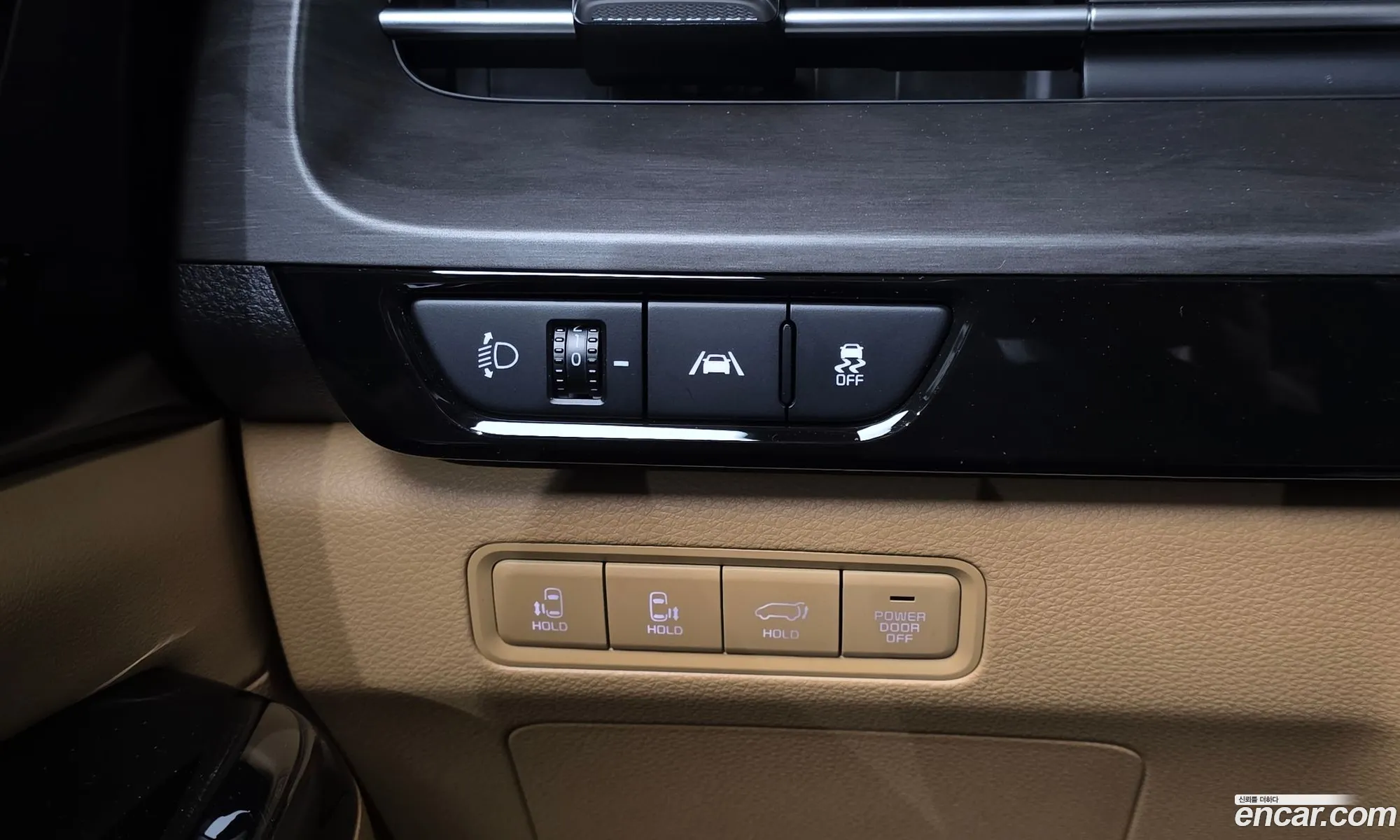 Kia Carnival 2022 — 25