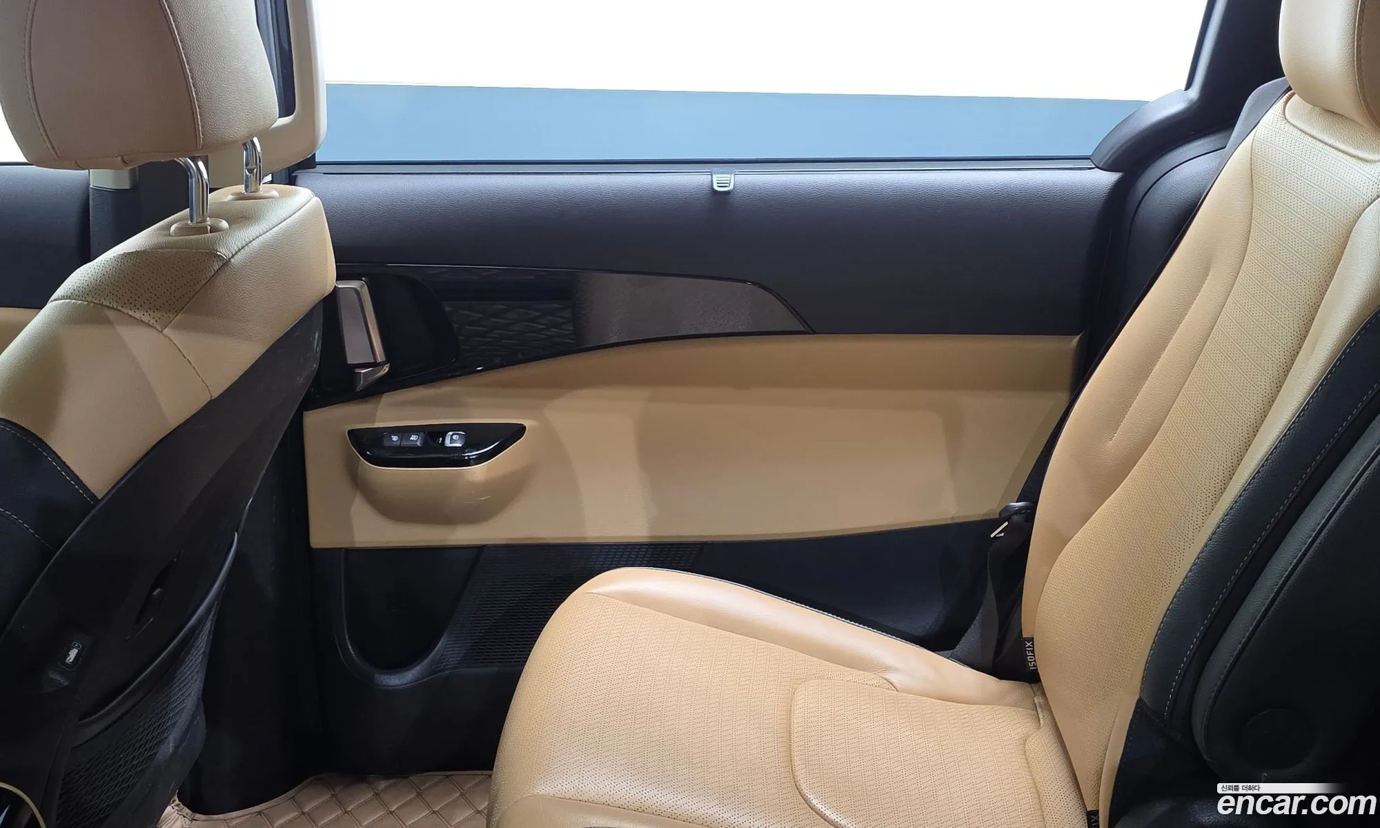 Kia Carnival 2022 — 13