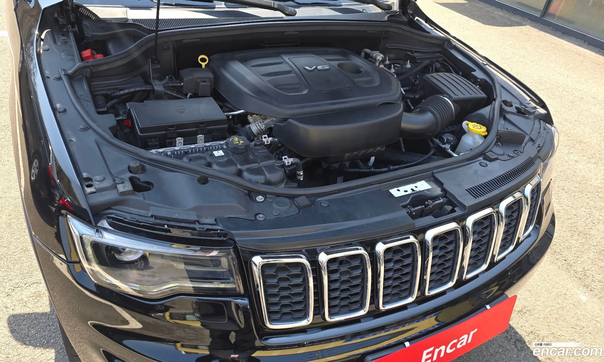 Jeep Grand Cherokee 2017 1C4RJFBG6HC656800 — 12
