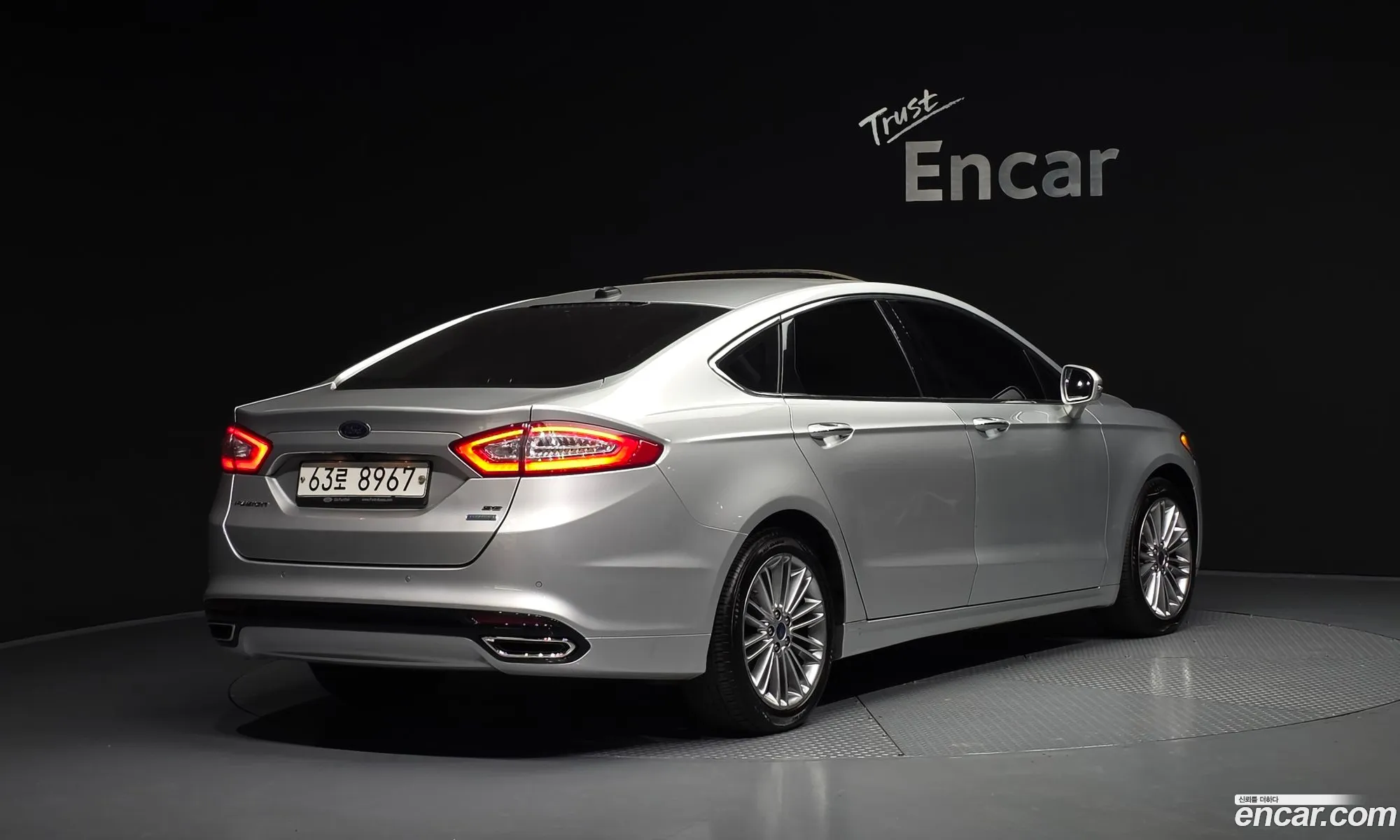 Ford Fusion 2014 — 20