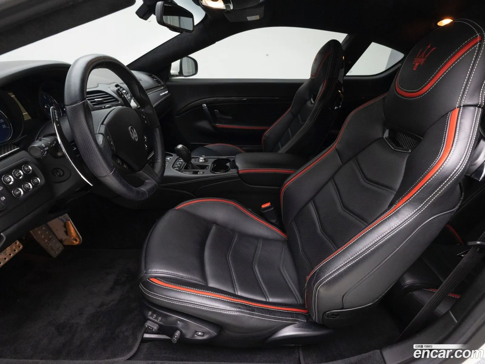 Maserati GranTurismo 2019 — 15