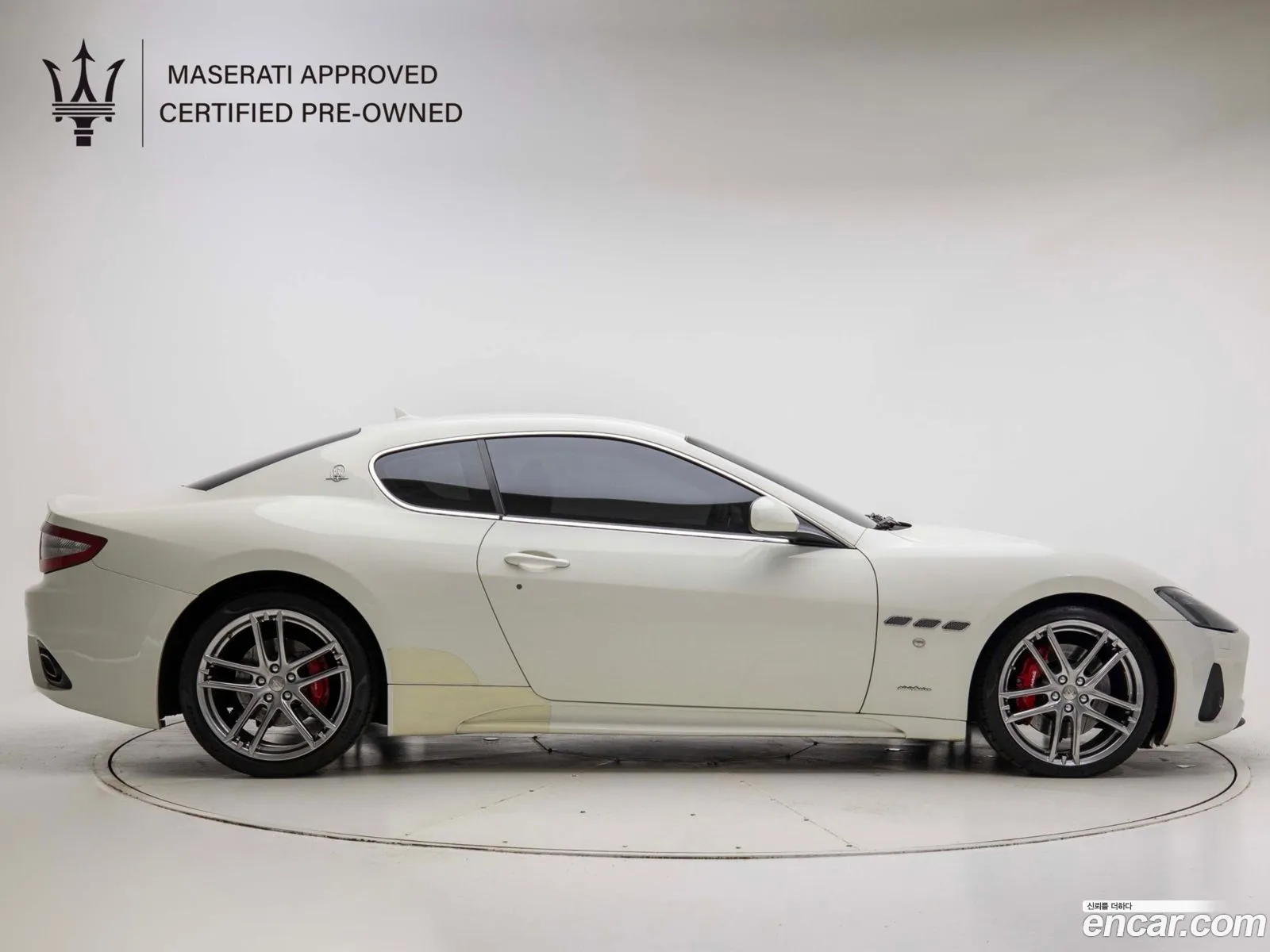 Maserati GranTurismo 2019 — 17