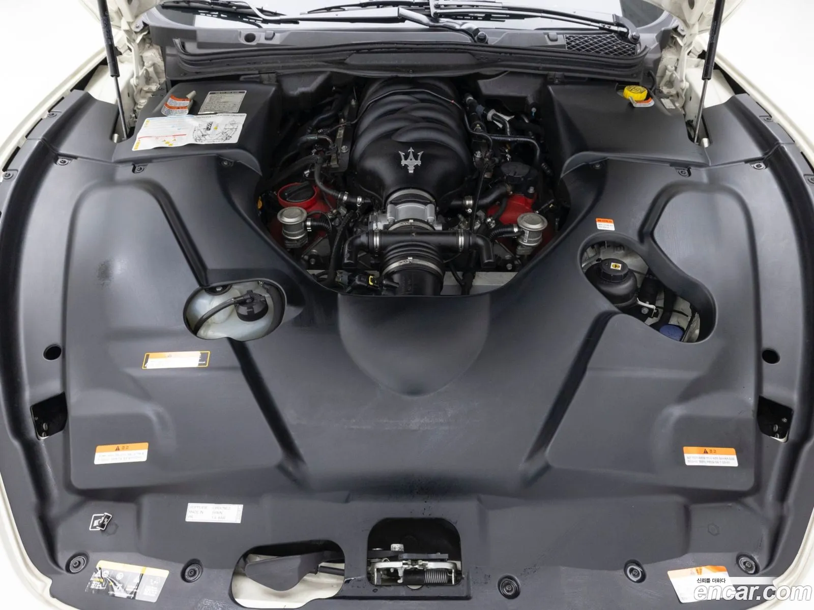 Maserati GranTurismo 2019 — 12