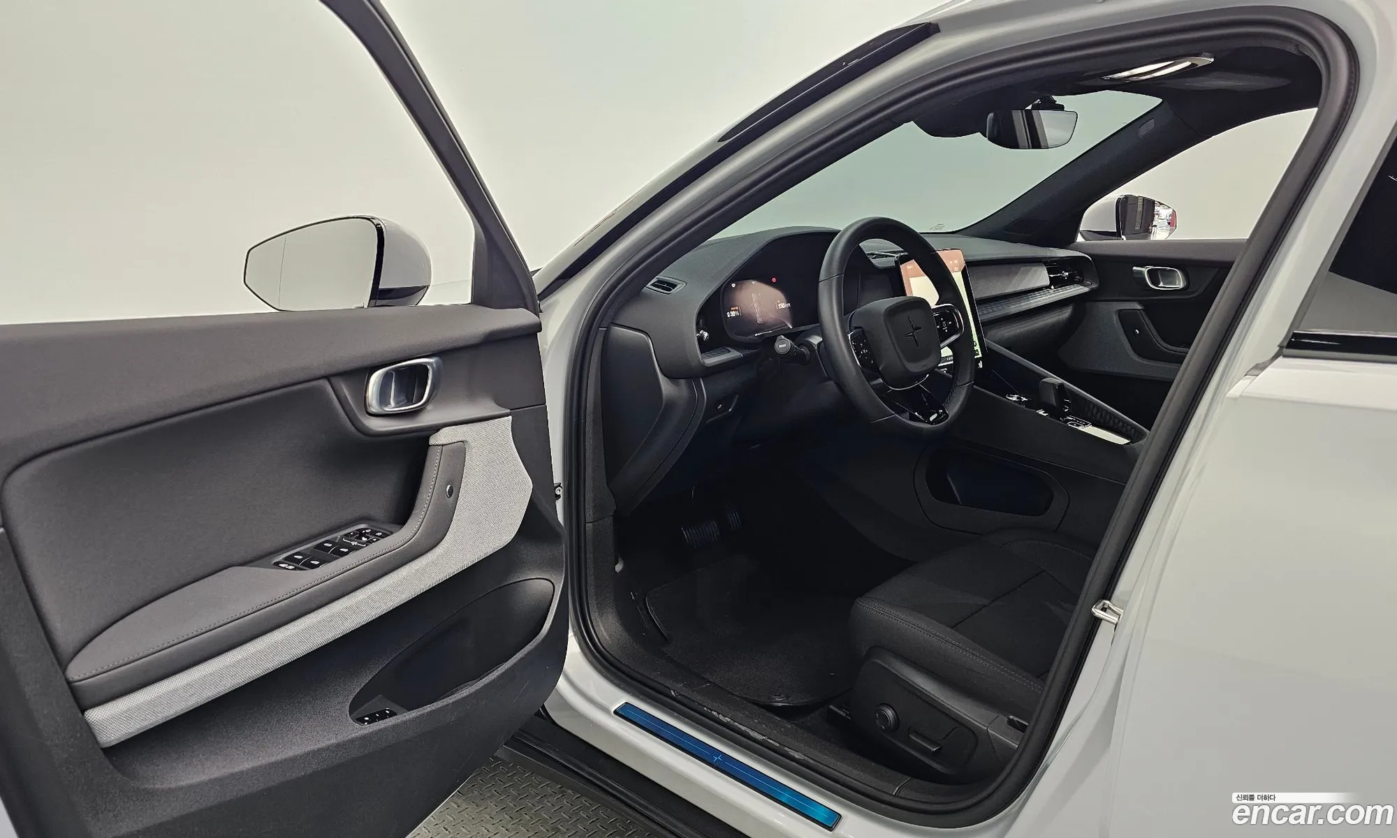 Polestar Polestar 2 2023 YSMVSEGA7PL112643 — 10