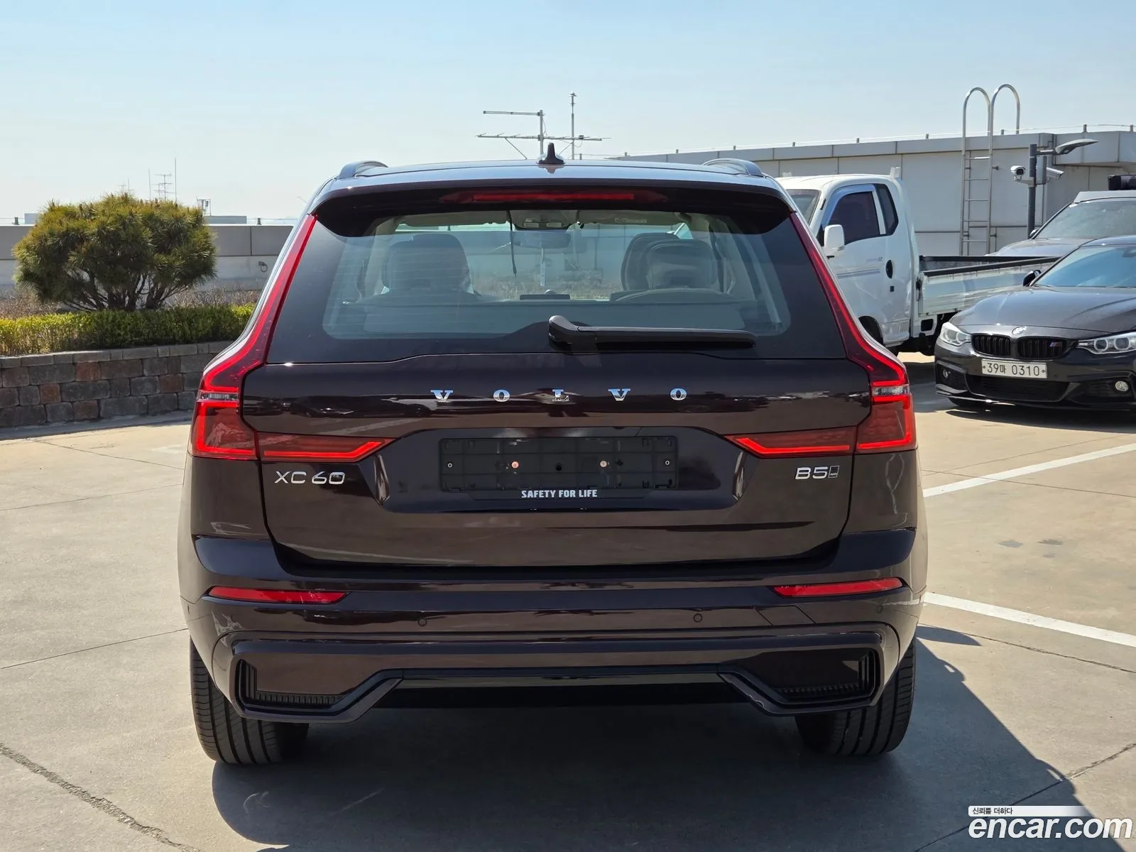 Volvo XC60 2026 — 5