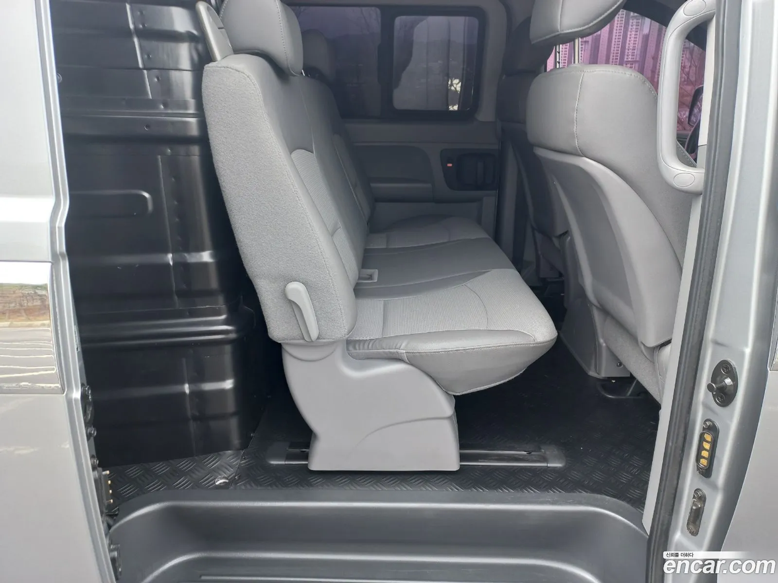Hyundai Grand Starex 2010 — 8