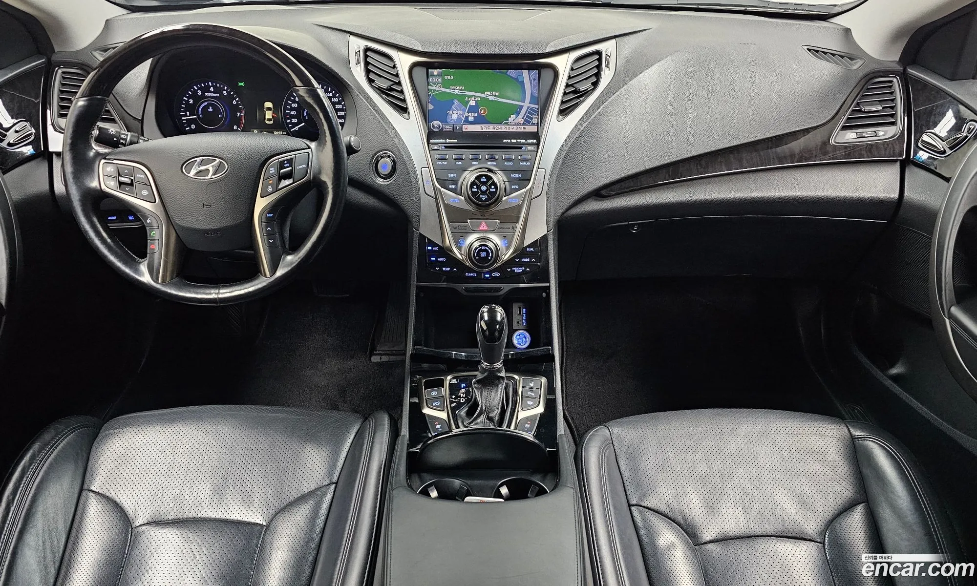 Hyundai Grandeur HG 2011 — 14