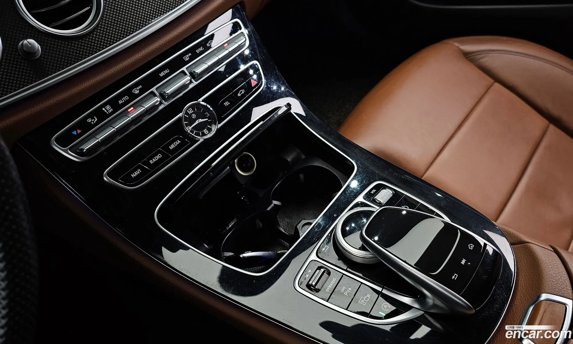 Mercedes-Benz E-Class W213 2017 WDDZF4KB3HA248783 — 18