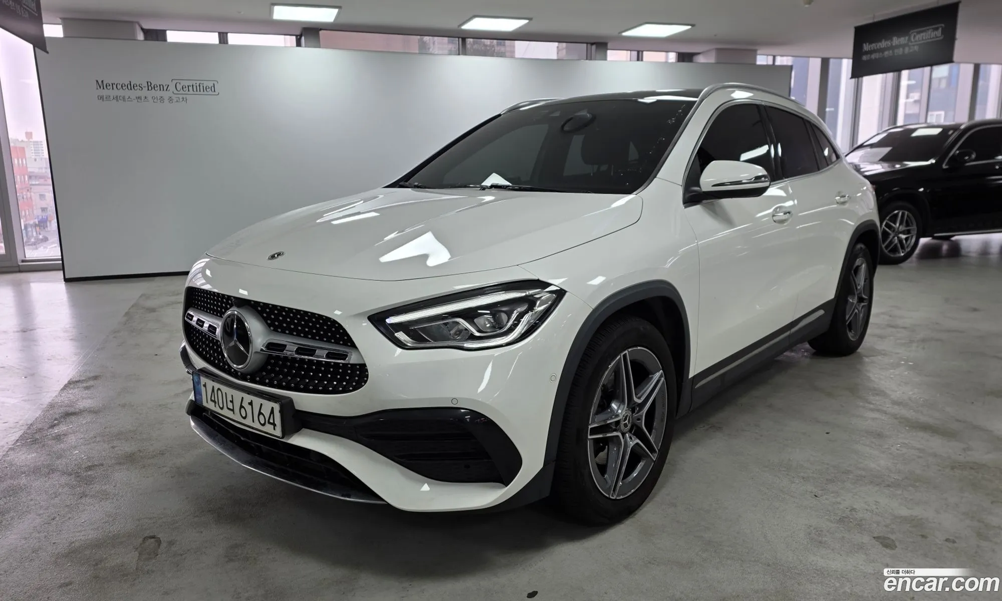 Mercedes-Benz GLA-Class H247 2023 — 13