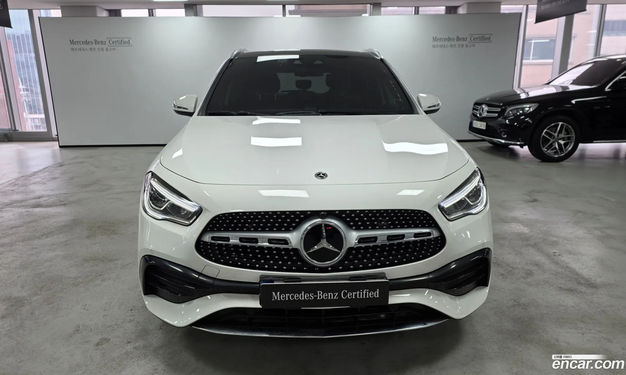 Mercedes-Benz GLA-Class H247 2023 — 11