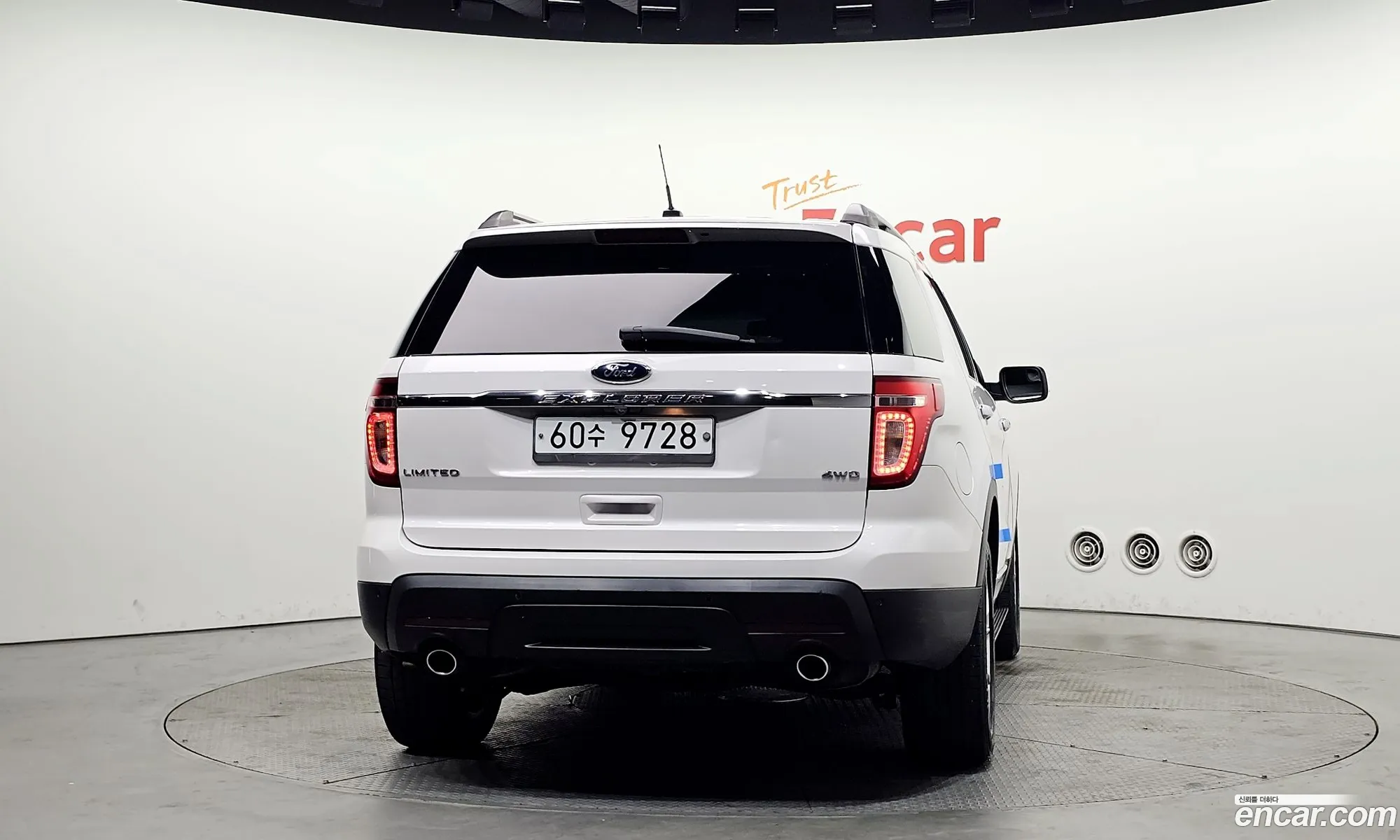 Ford Explorer 2014 1FM5K8F80EGC18302 — 4