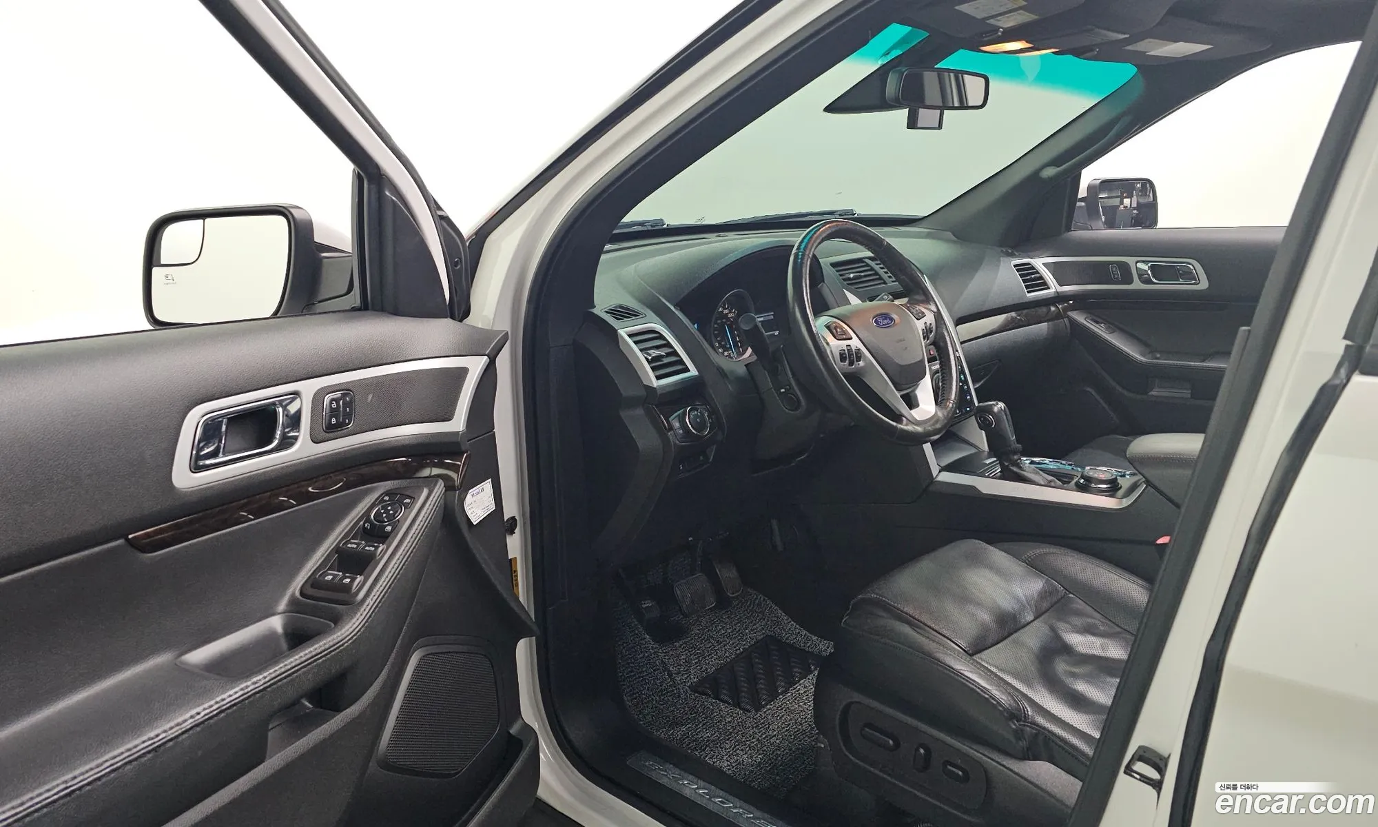 Ford Explorer 2014 1FM5K8F80EGC18302 — 18